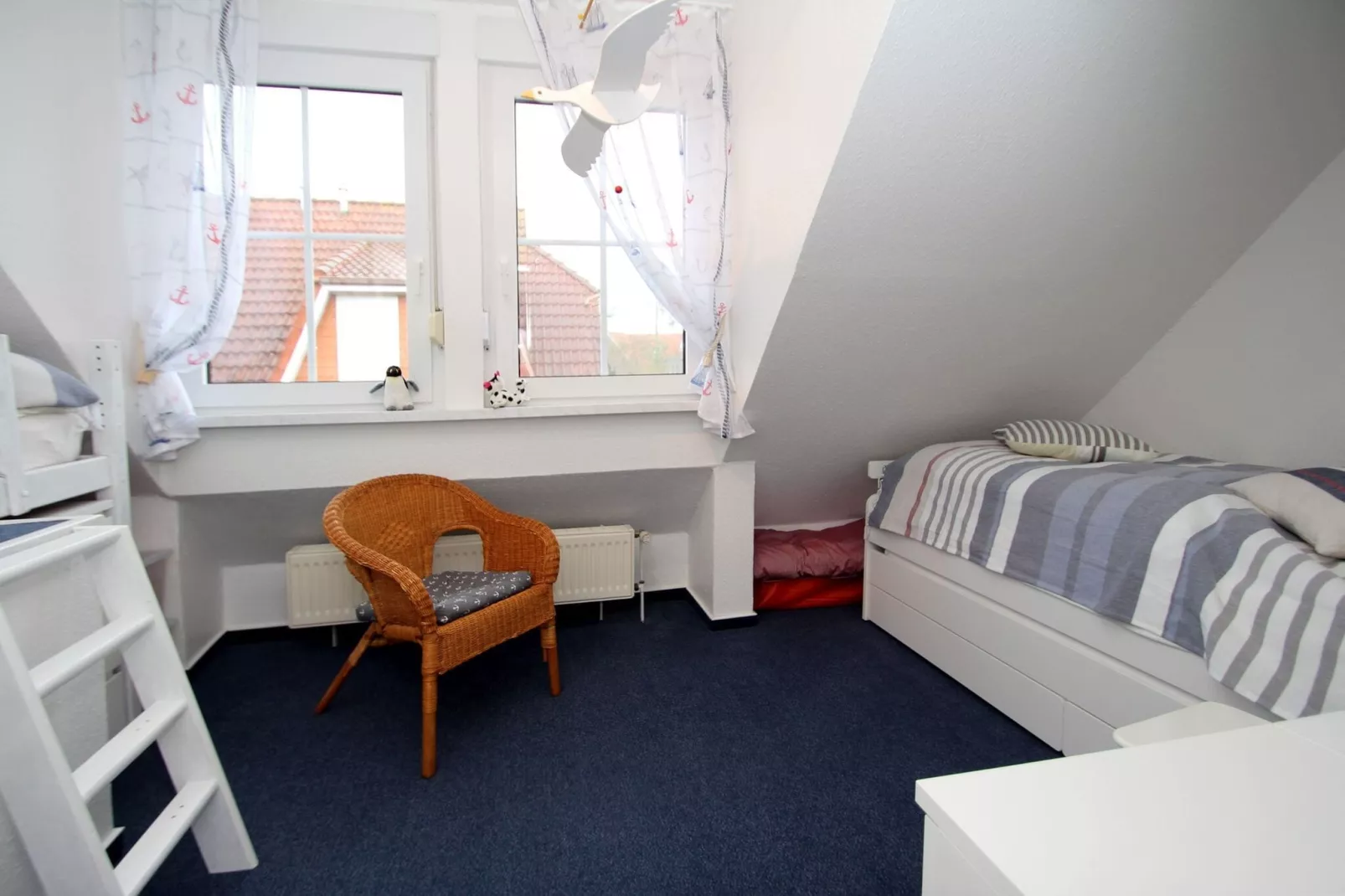 Anke 79-Bedroom