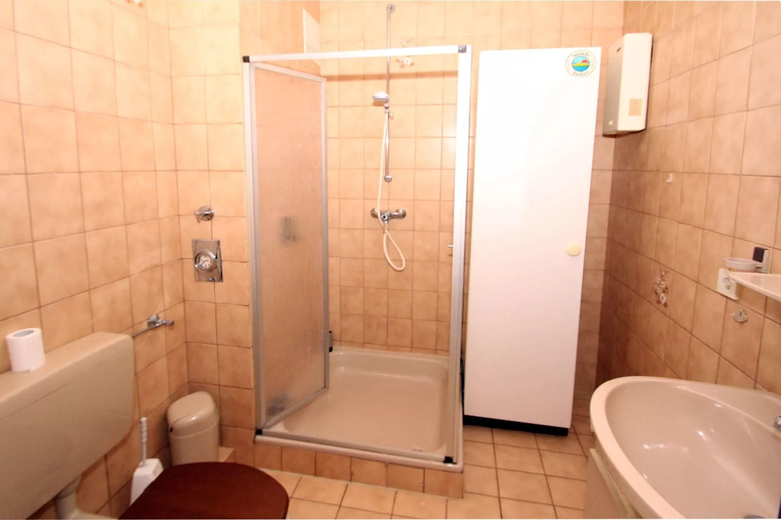 Ferienwohnung Dornumersiel-Bathroom