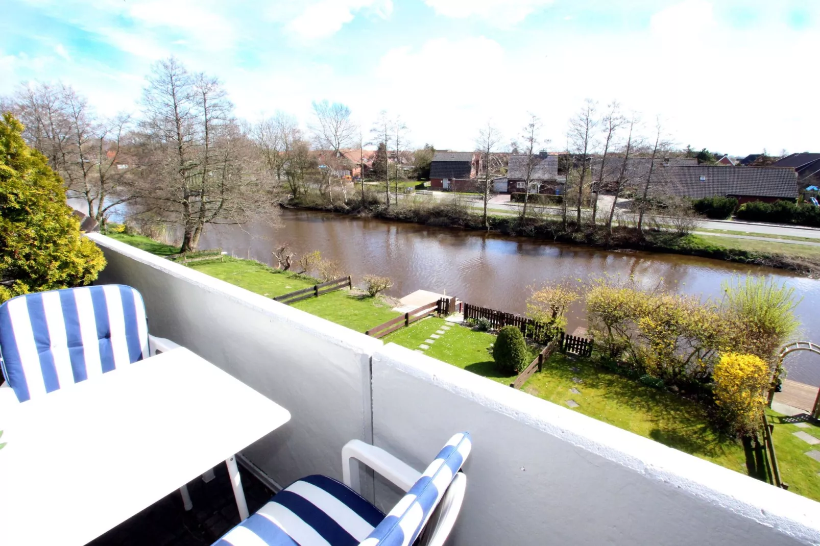 Ferienwohnung Dornumersiel-View summer