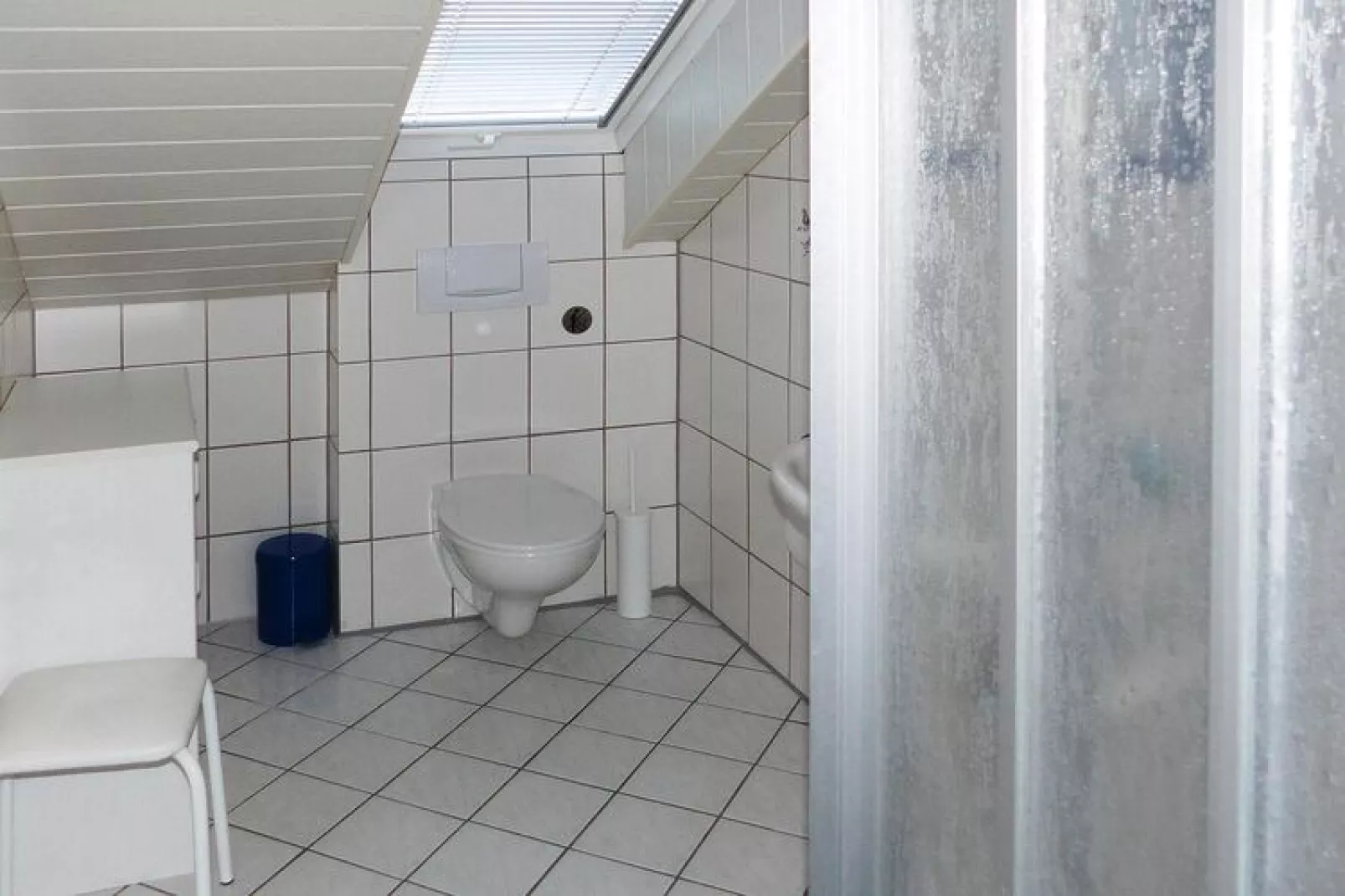 Doppelhaushälfte Anna-Bathroom