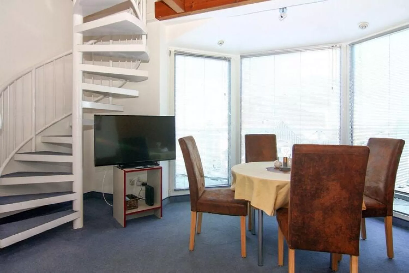 Apartments Panorama Laboe III m Seeblick 60 qm-Living room