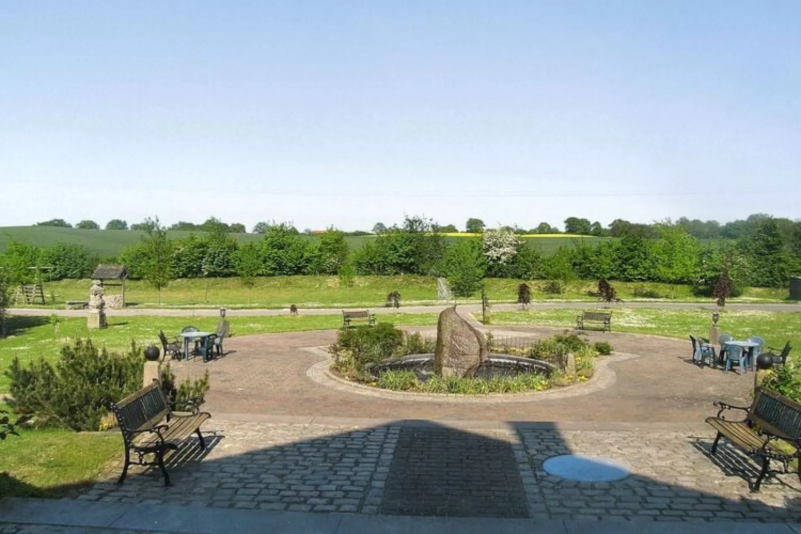 Holiday resort Wandhoff Gut Bundhorst Stolpe3-Raum DuscheWanne 100 qm 6 Pers Typ 5-Gardens summer