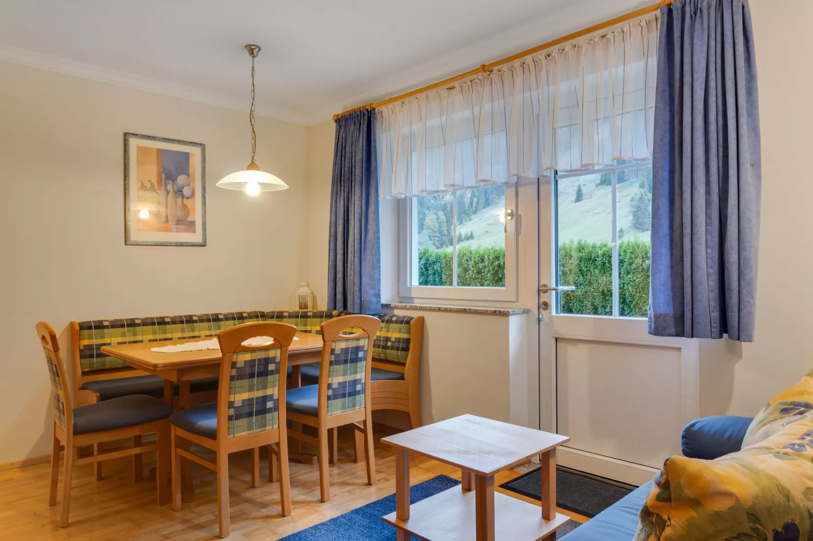 Talblick-Living room
