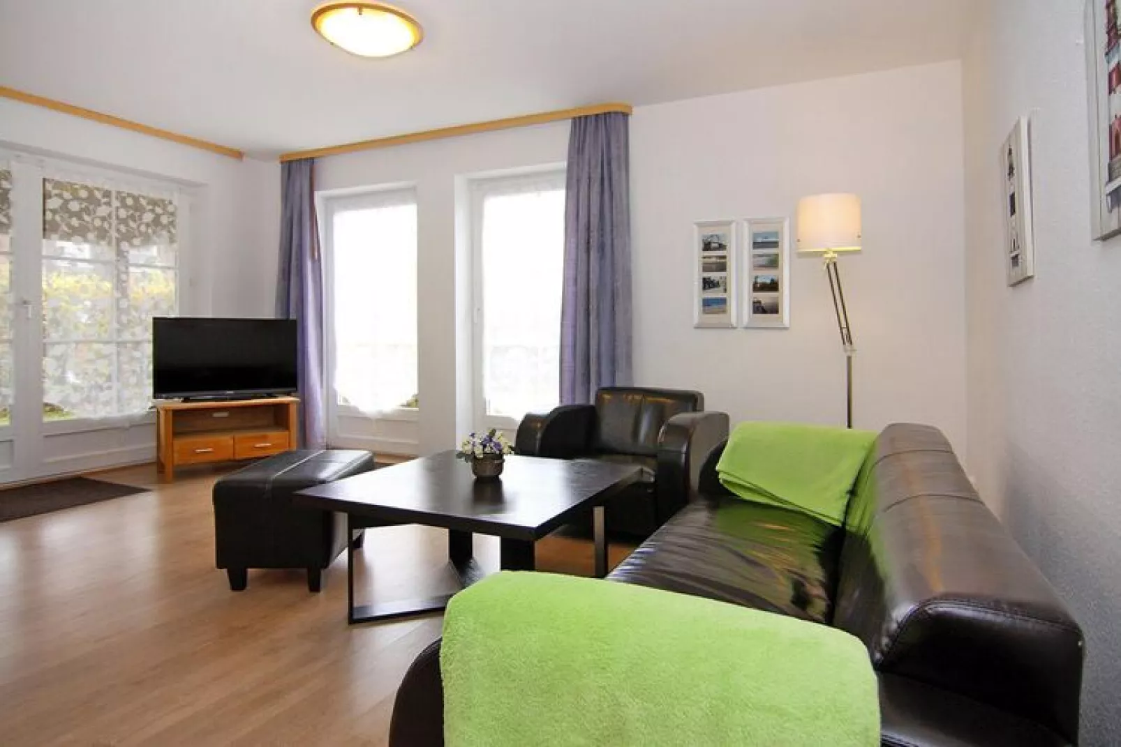 In 6a EG 70 qm-Living room