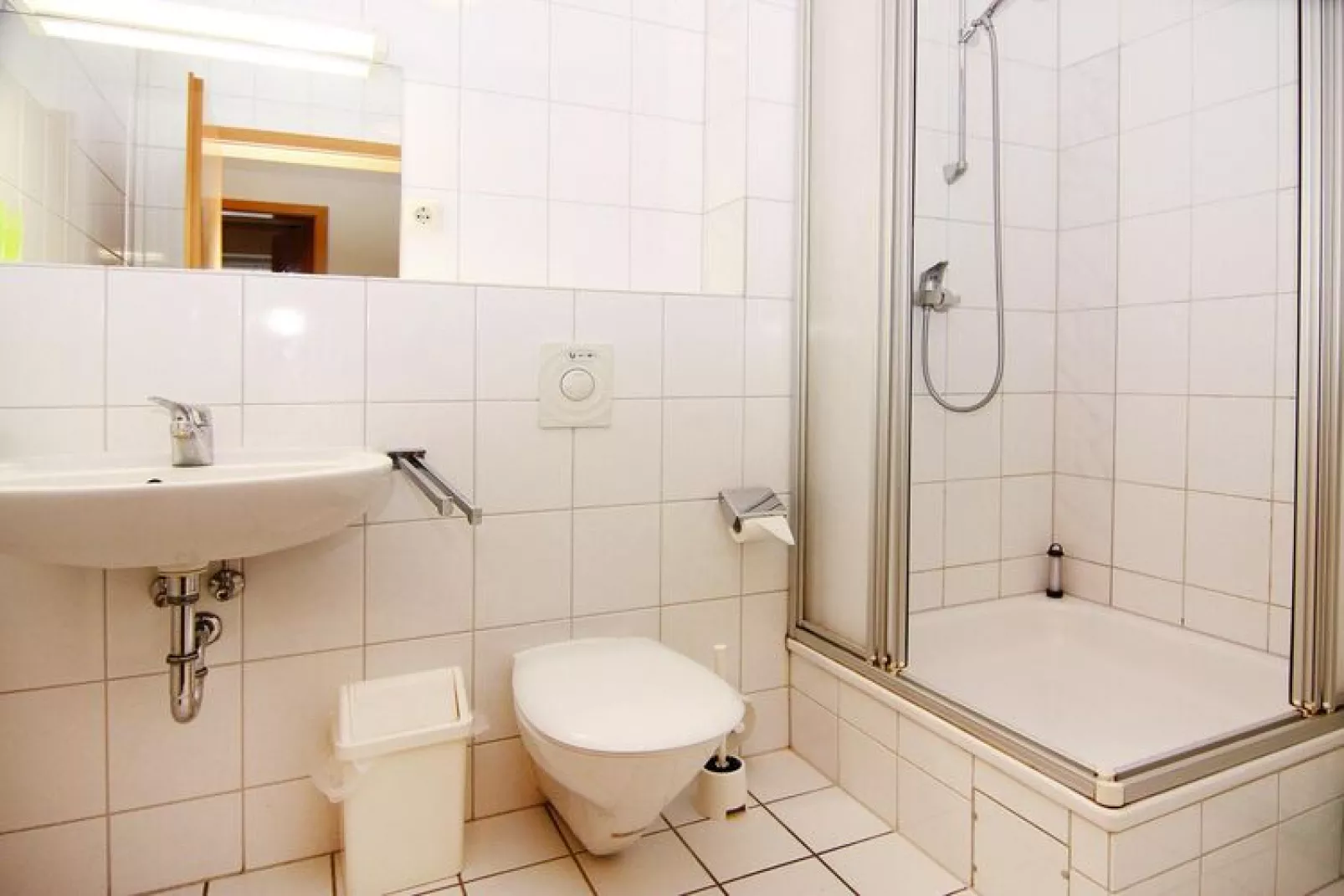 3-Raum-App 65 qm Typ A 6 1 OG-Bathroom