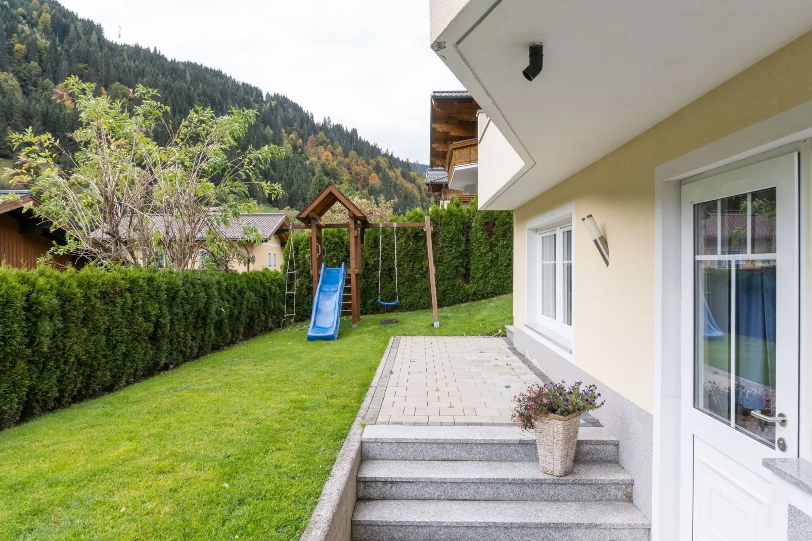 Talblick-Gardens summer