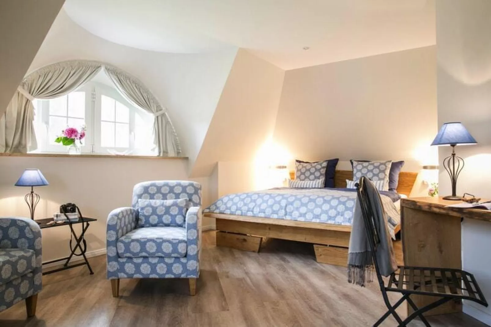 Haubenlerche 16-Bedroom