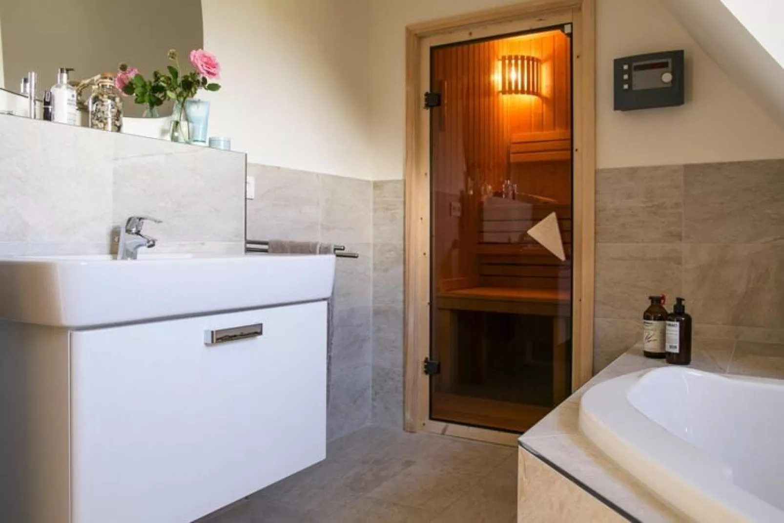Seeschwalbe 55-Bathroom