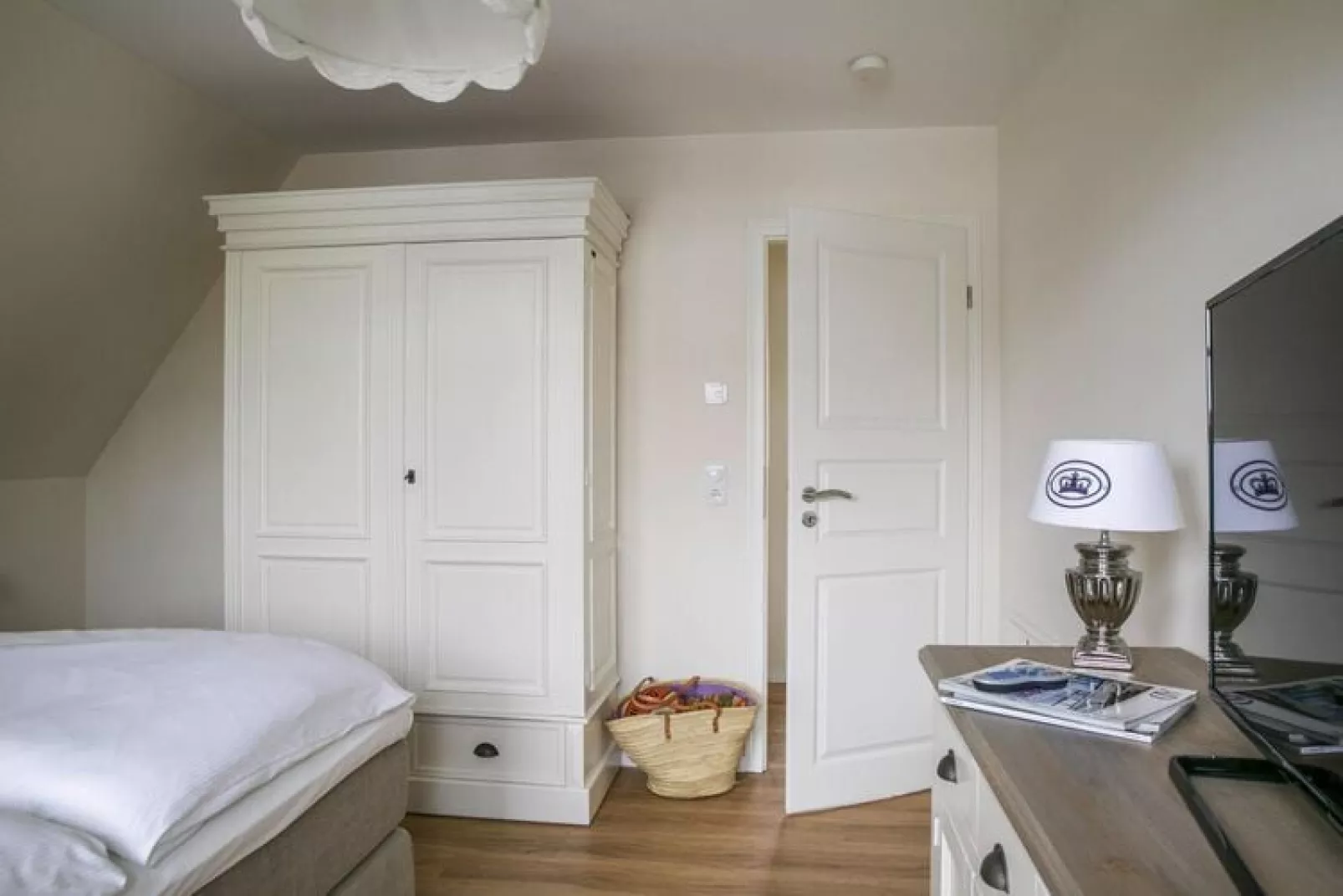 Seeschwalbe 60-Bedroom