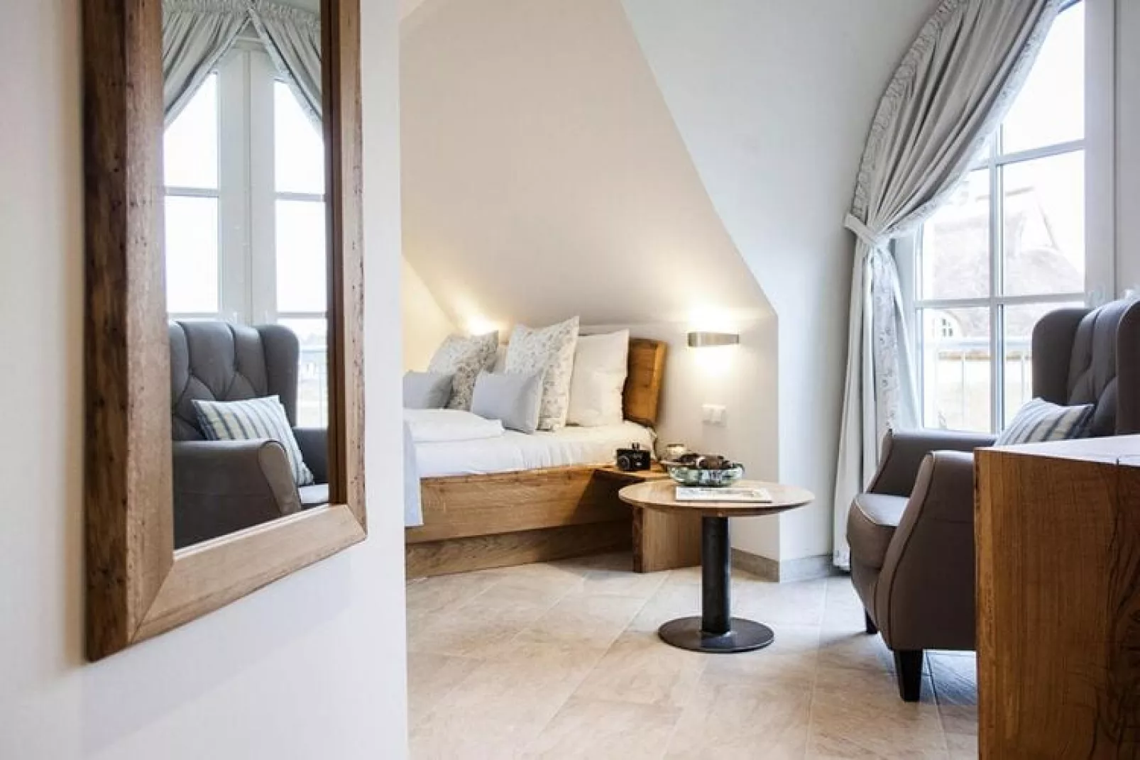 Schilfrohrsänger 18-Bedroom