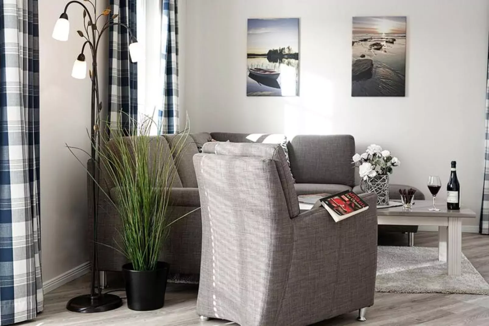 Schilfrohrsänger 28-Living room