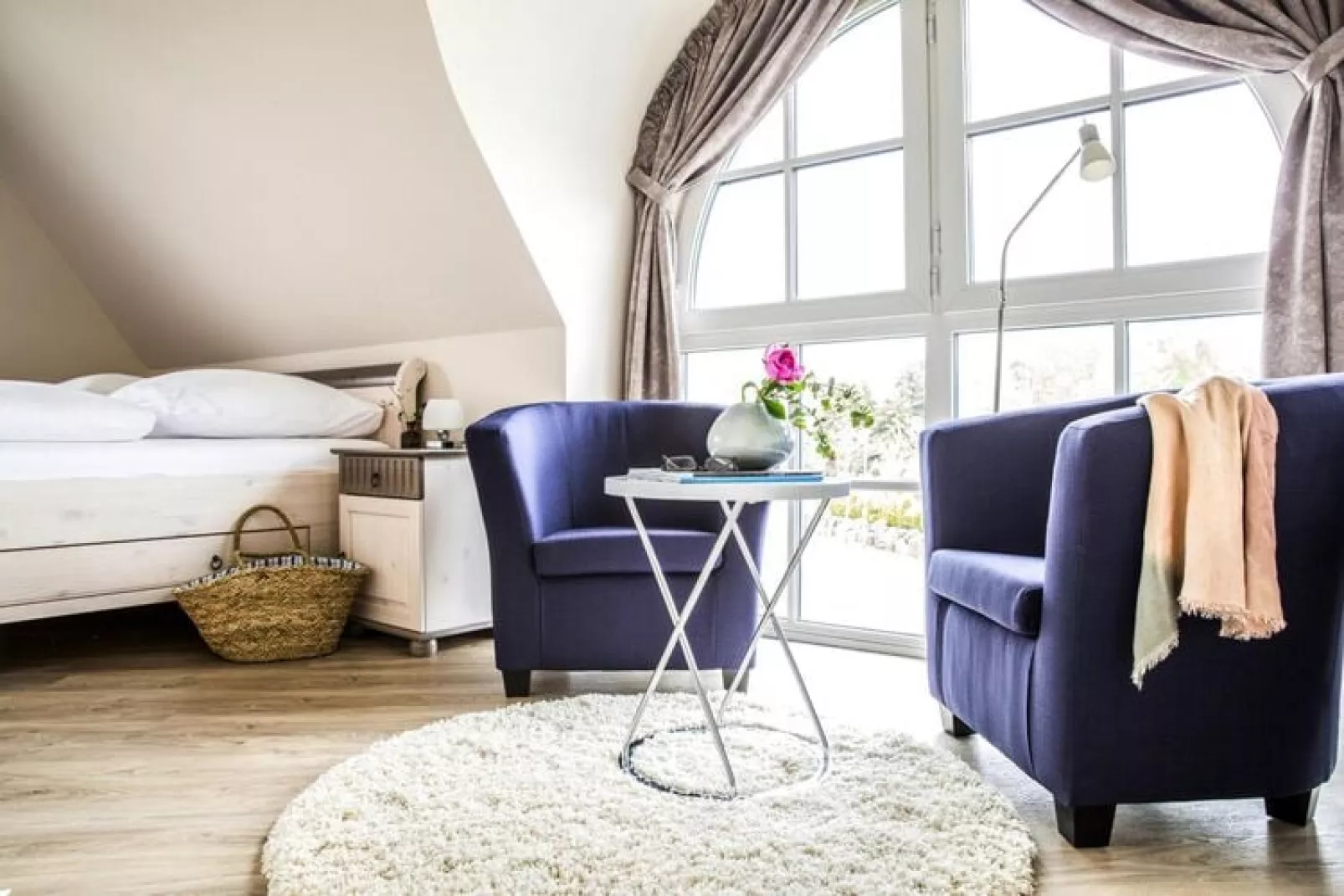 Schilfrohrsänger 30-Living room