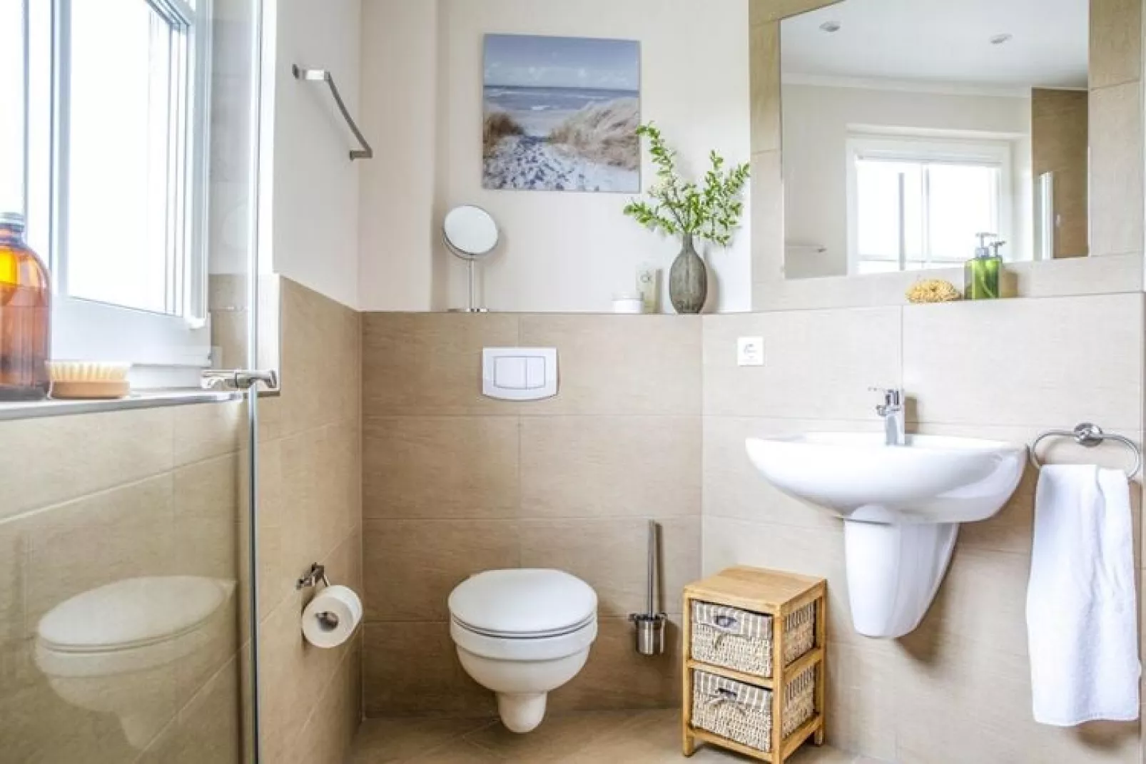 Schilfrohrsänger 30-Bathroom