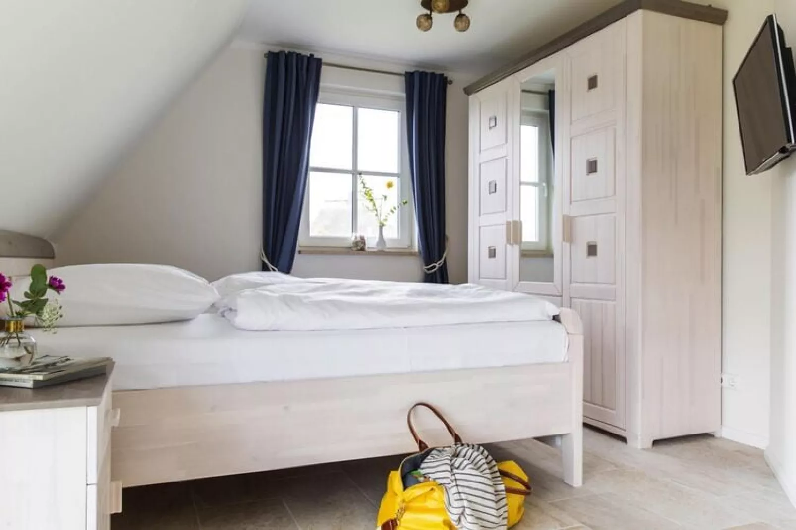Schilfrohrsänger 31-Bedroom
