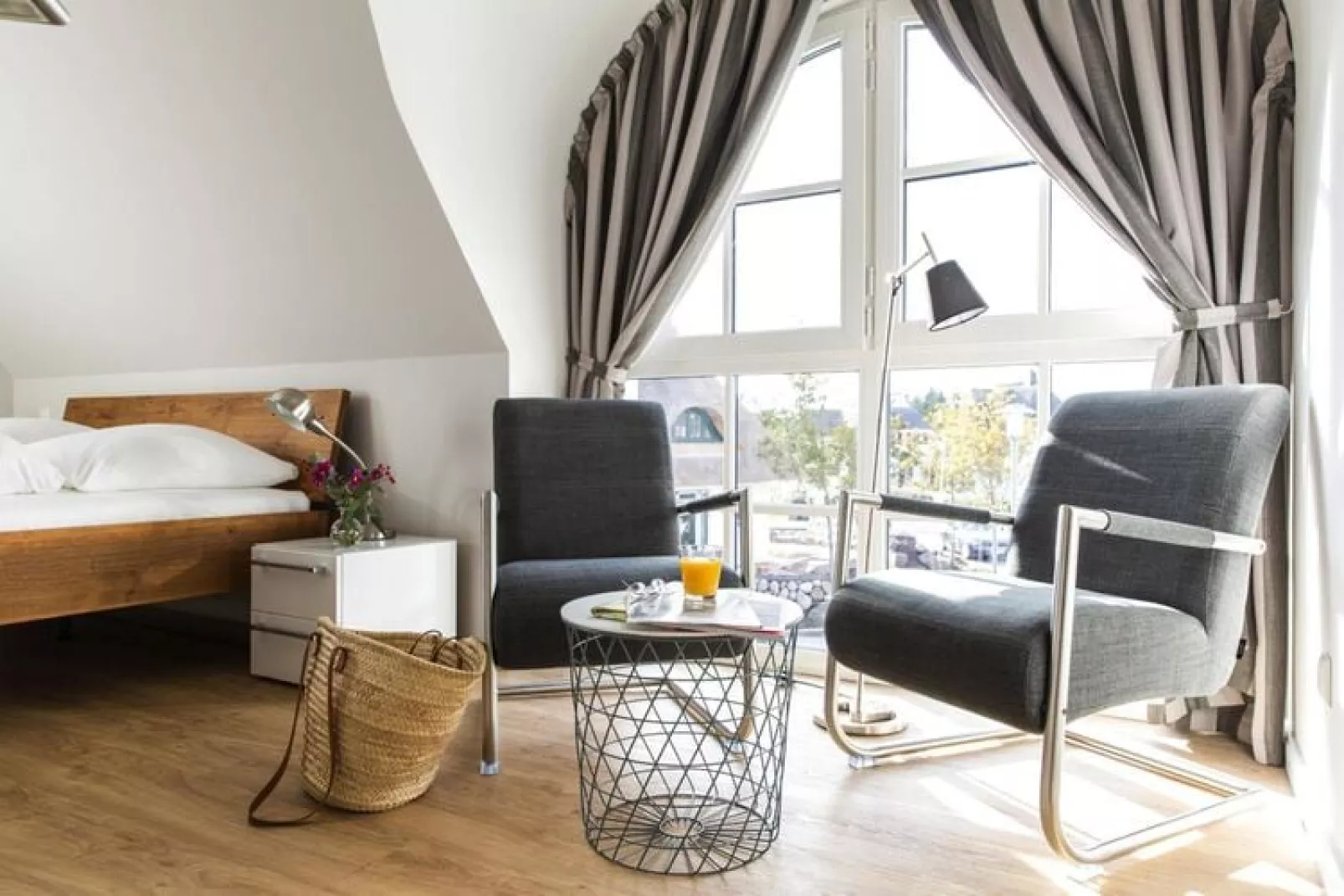 Schilfrohrsänger 36-Bedroom