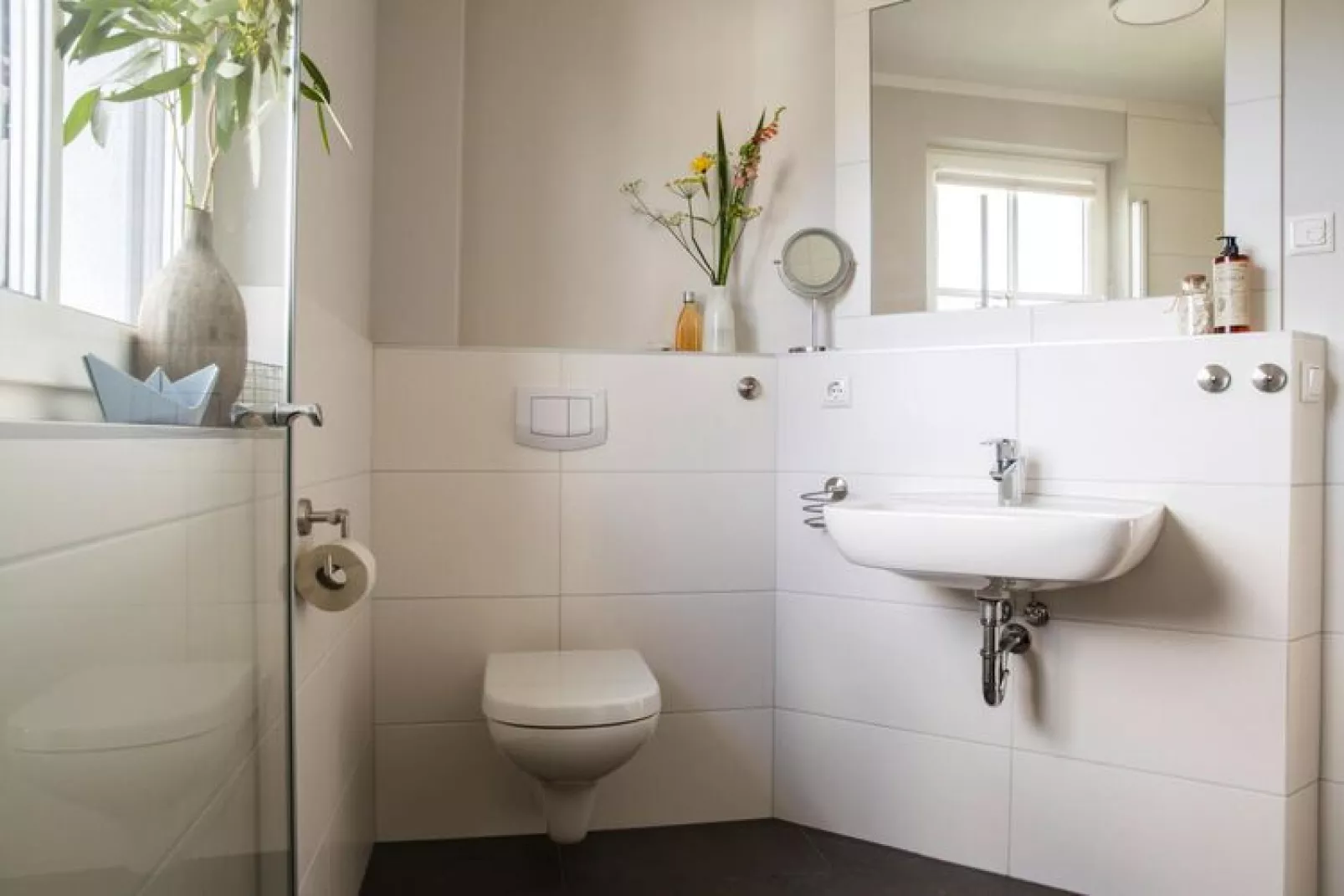 Schilfrohrsänger 36-Bathroom