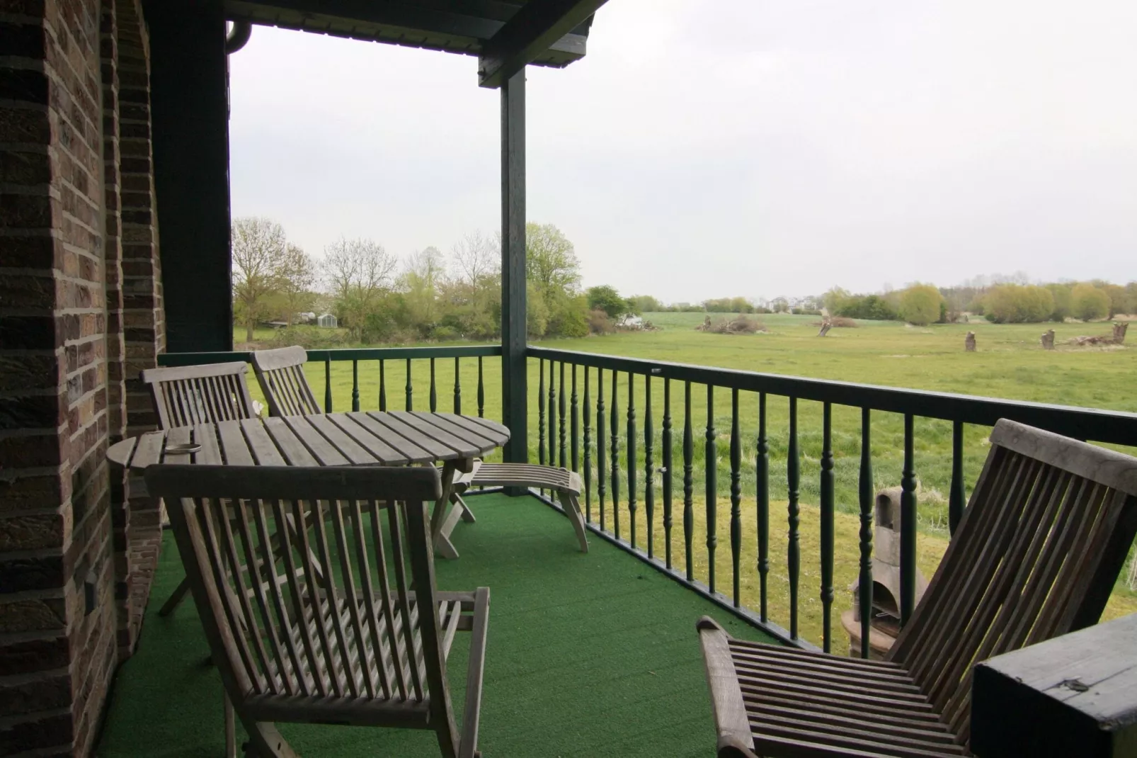 Doppelhaushälften Boltenhagen-Alte Schmiede II-Terrace balcony