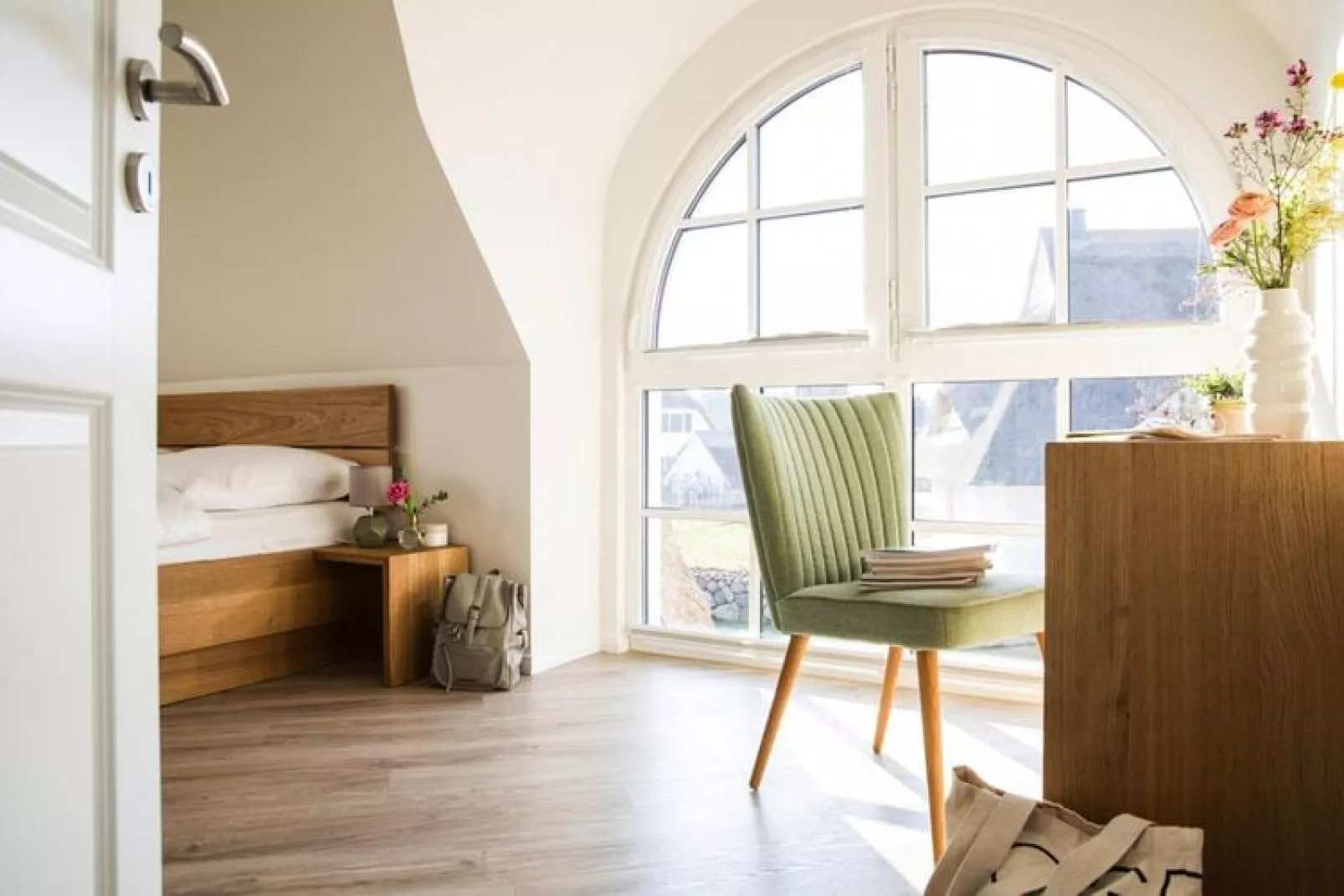Schilfrohrsänger 6-Bedroom