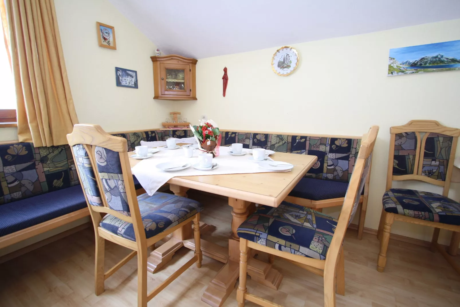 Kathrin-Dining room