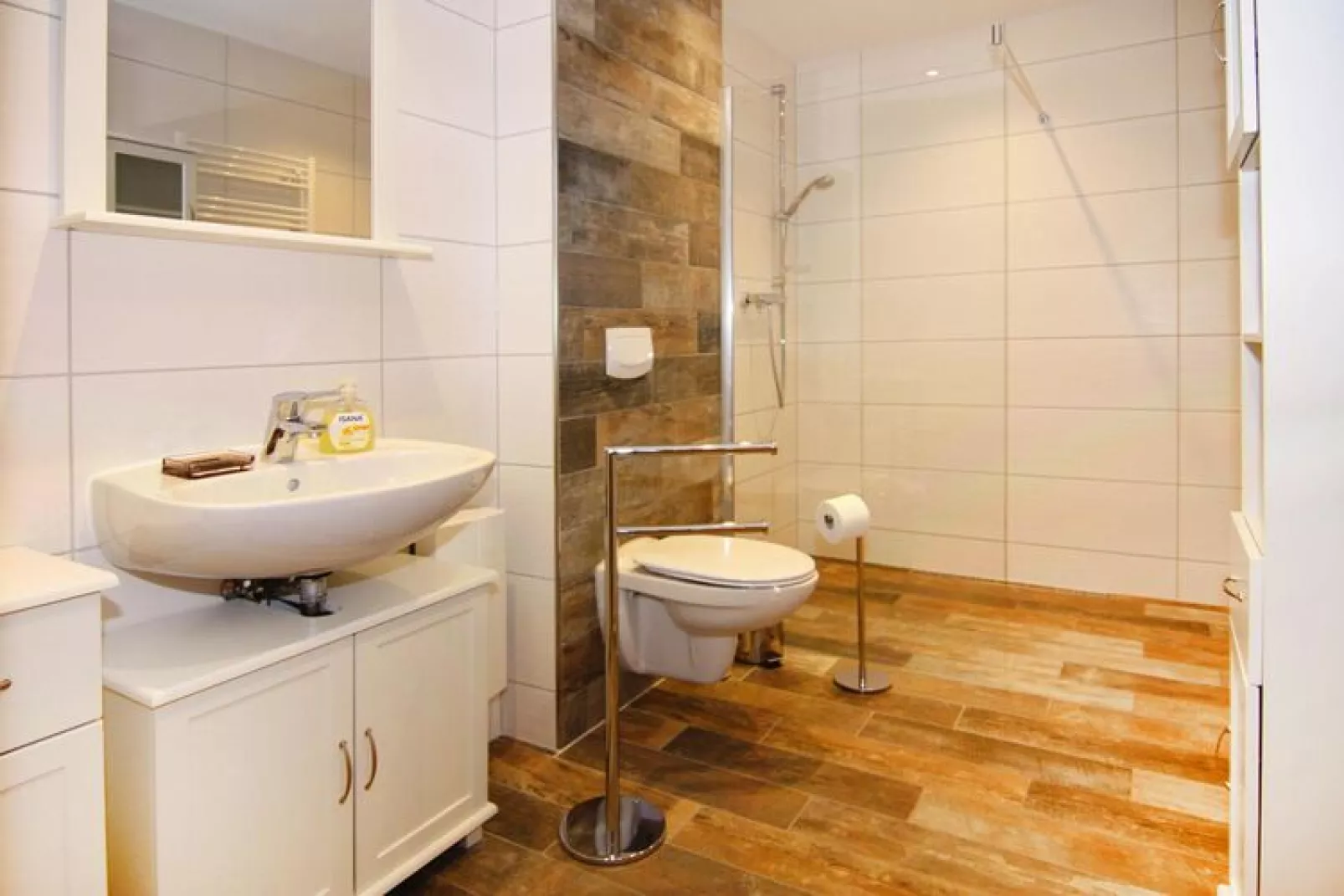Ferienhaus in Trassenheide-Bathroom
