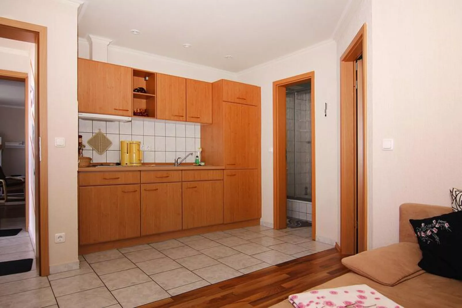 Bungalow B3-Kitchen