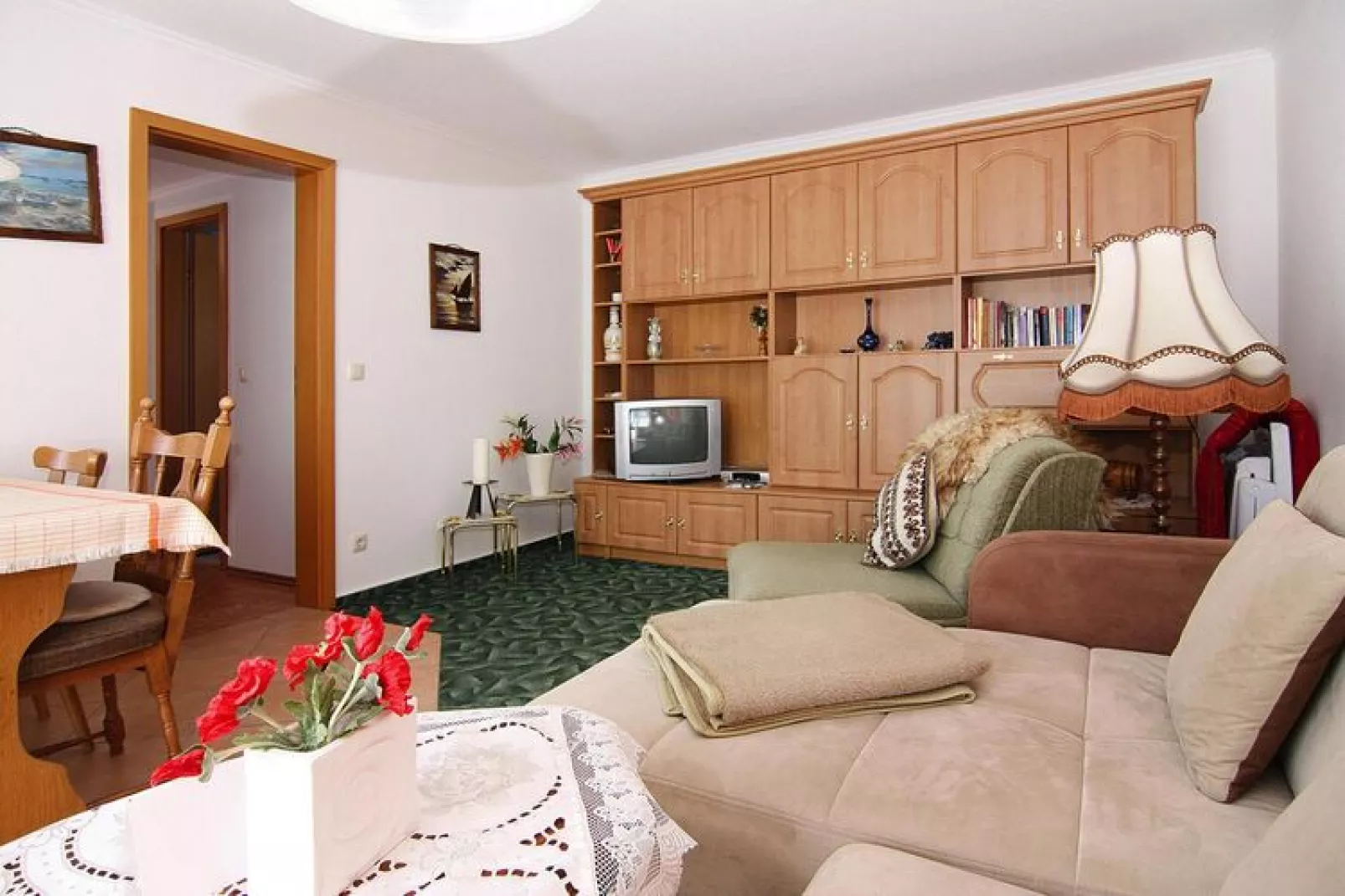 Bungalow B4-Living room