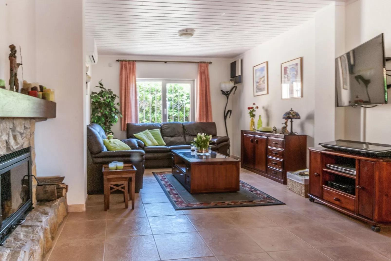 Nautic Park-Living room