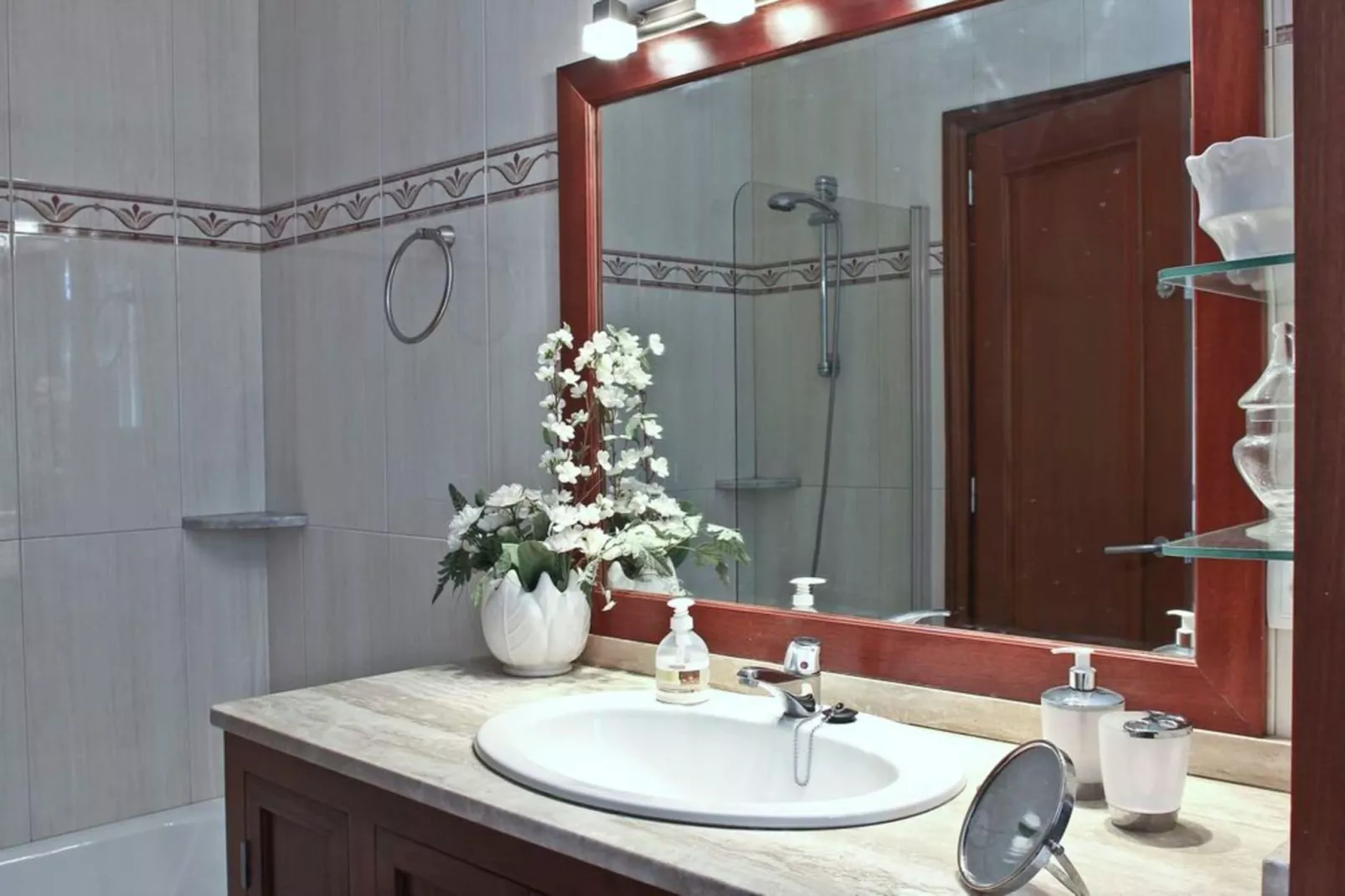 Tórtolas-Bathroom