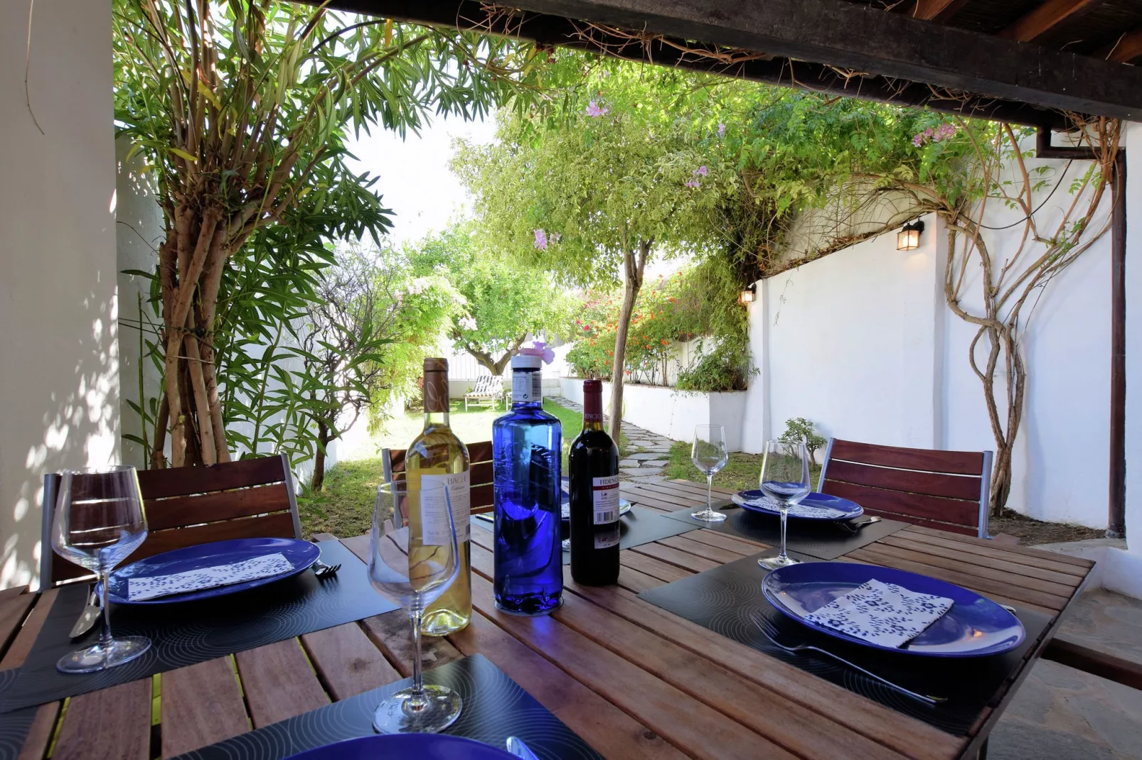 Casa Alegría-Atmosphere