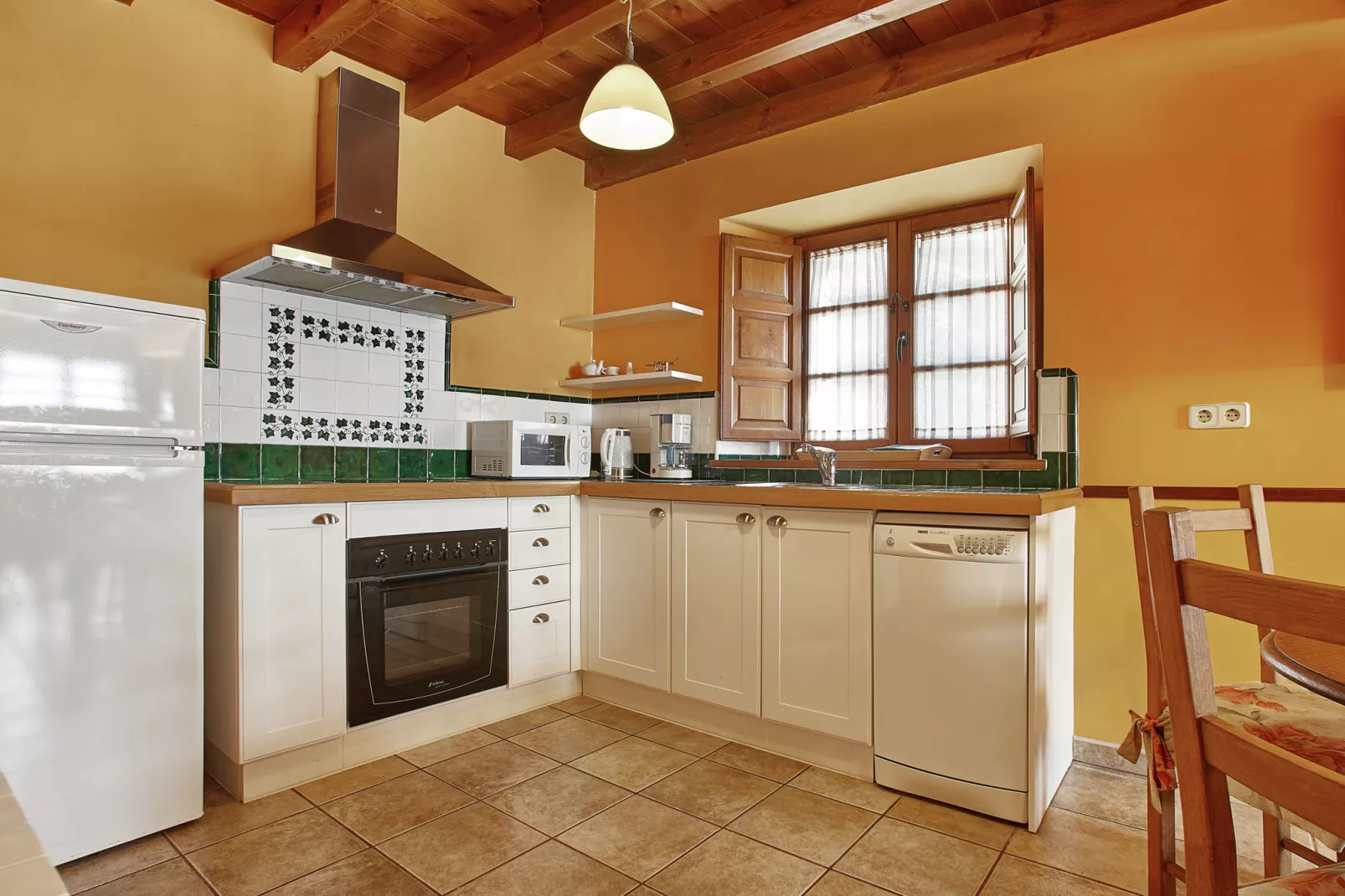 Pruneda III-Kitchen