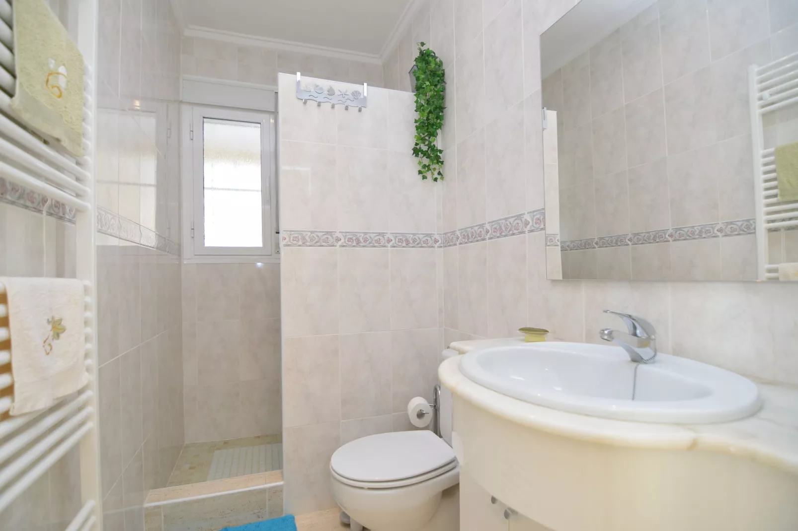 Casa Esperanto-Bathroom
