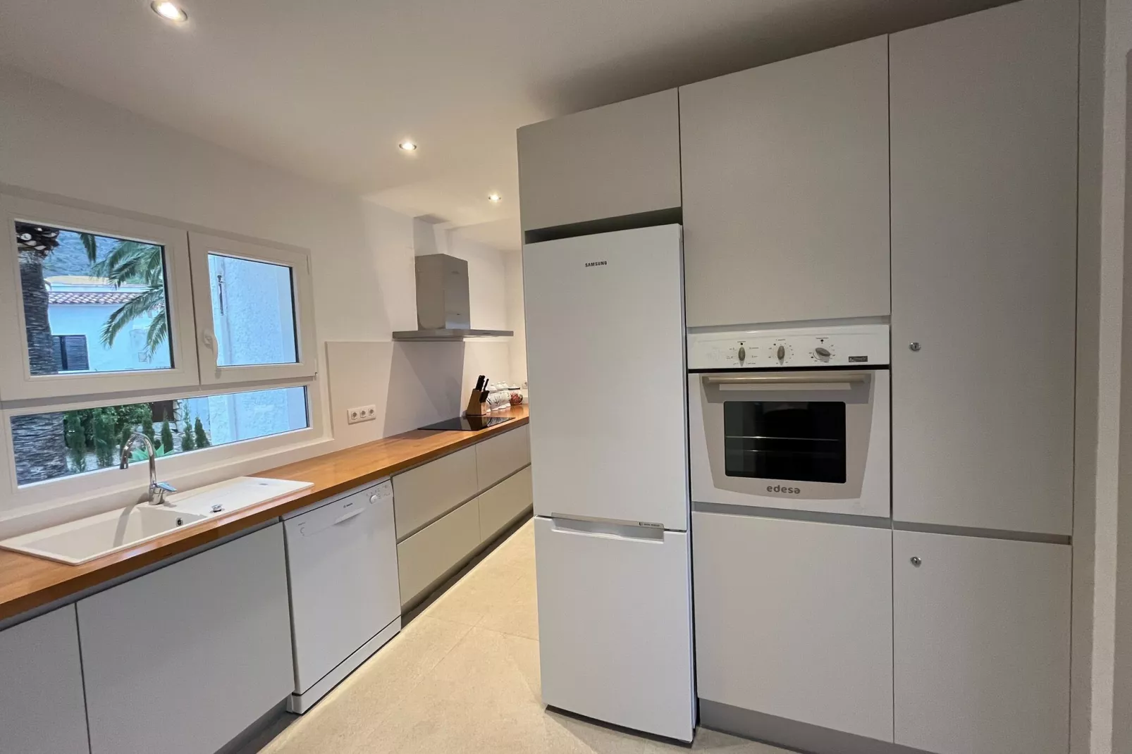 Casa Patricia-Kitchen