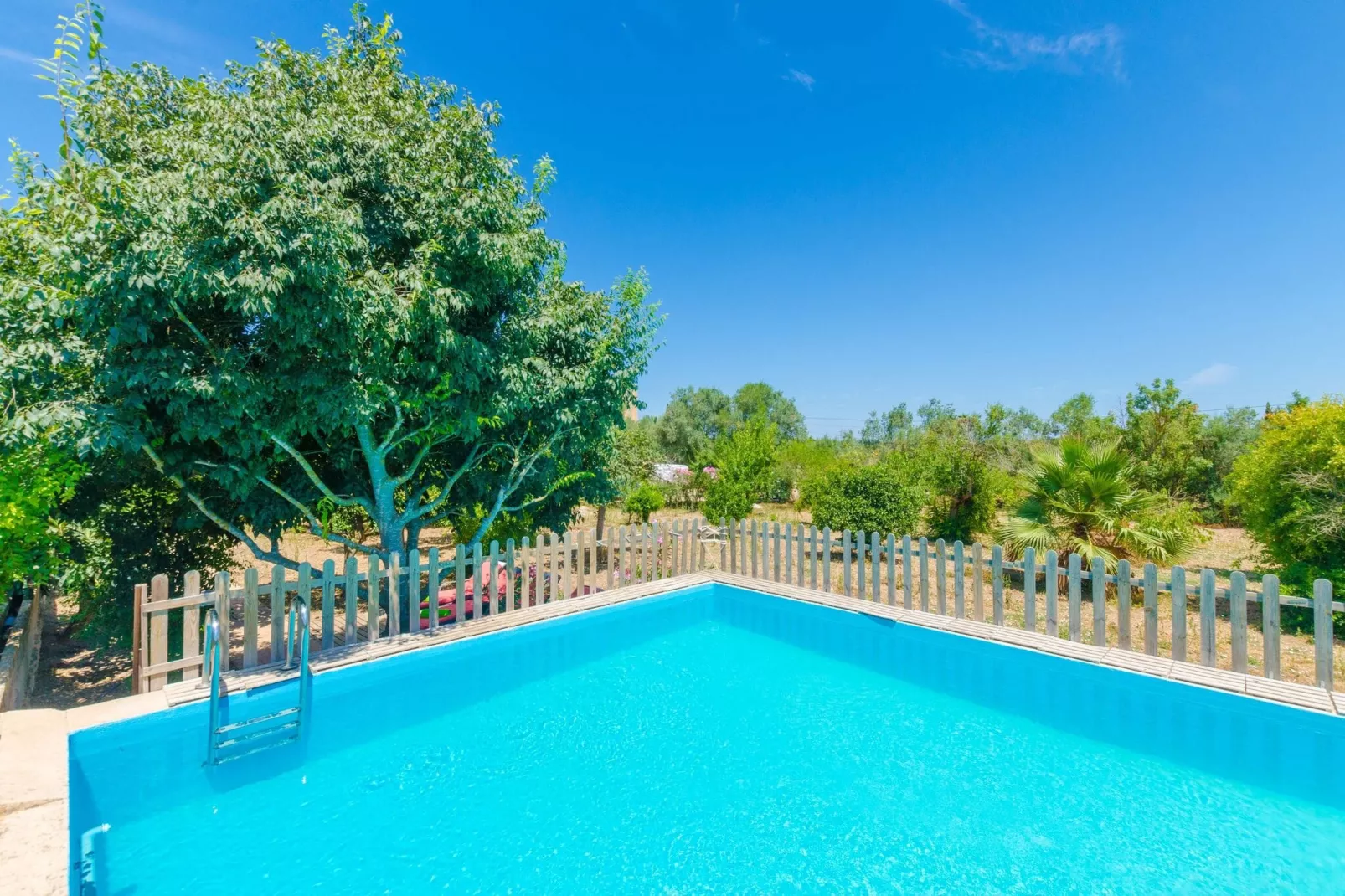 Hort de Can Bou-Exterior summer