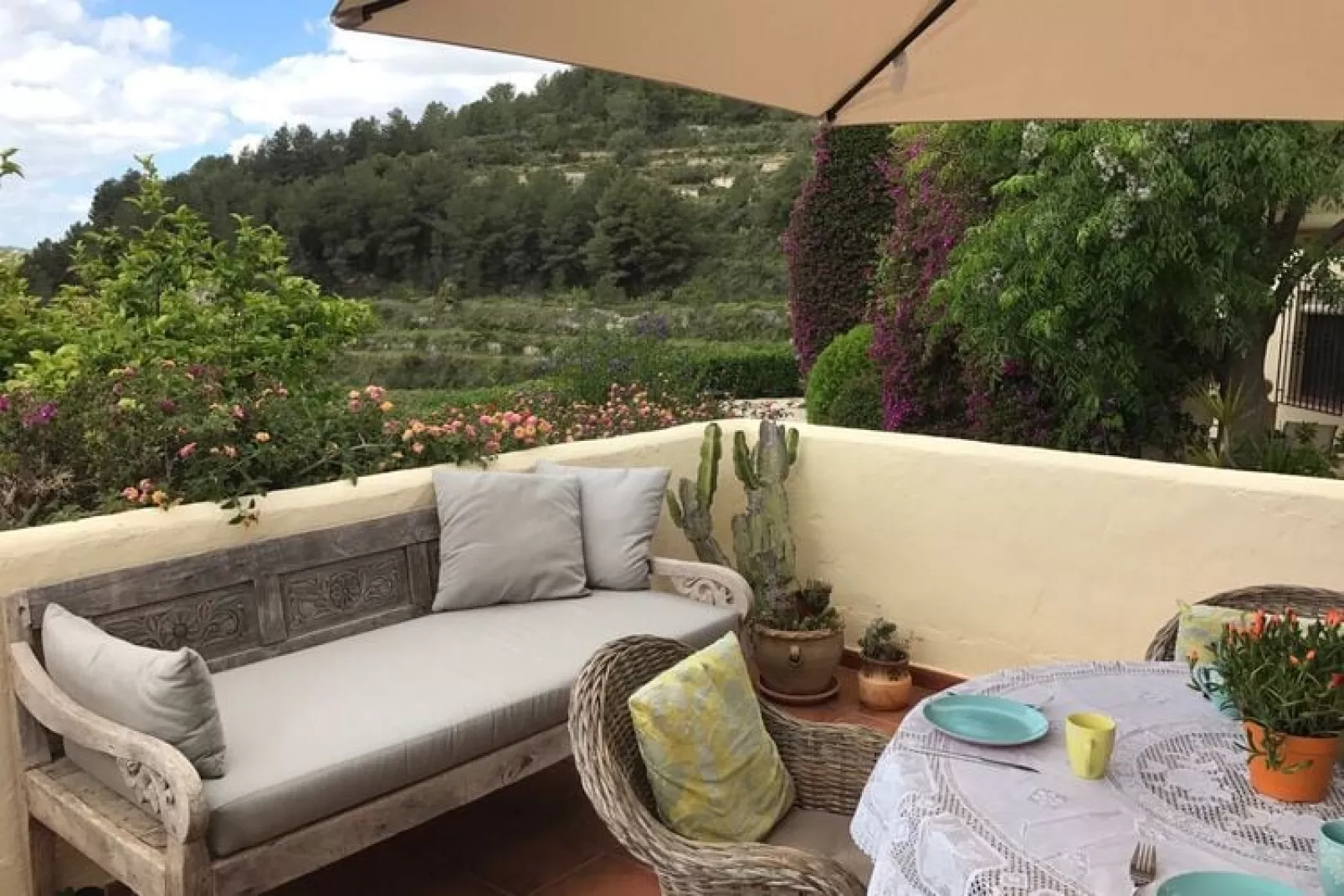 Casa Kola-View summer