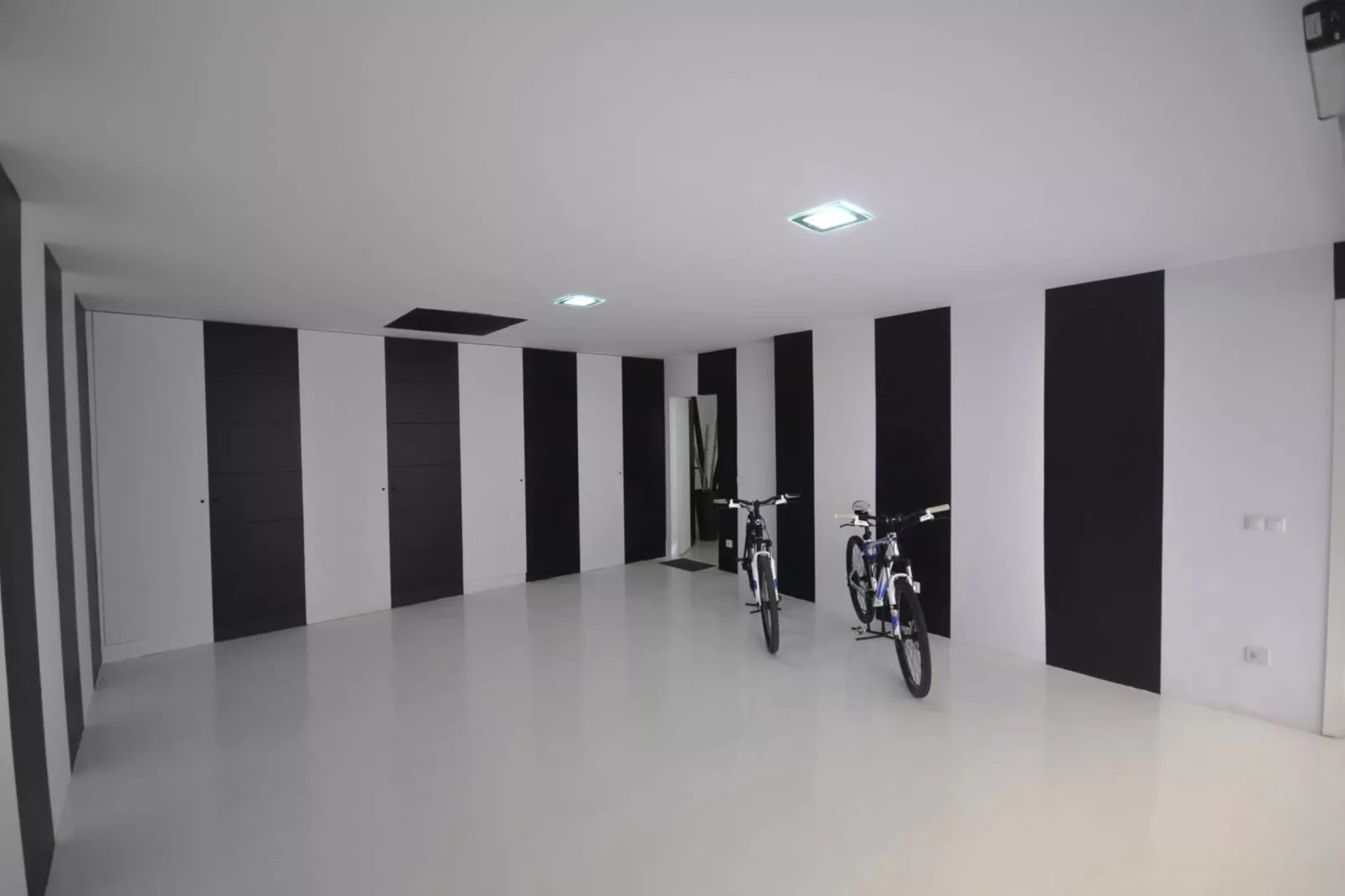 Atzur-Facilities