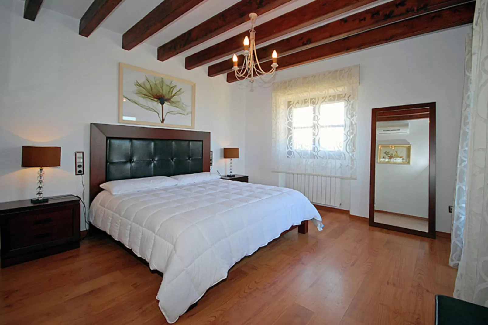 Canova-Bedroom
