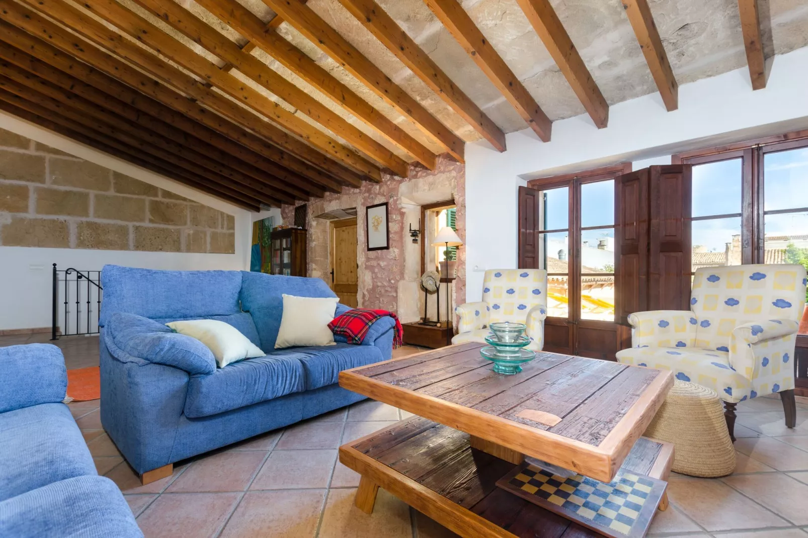 Can Mora-Exterior summer