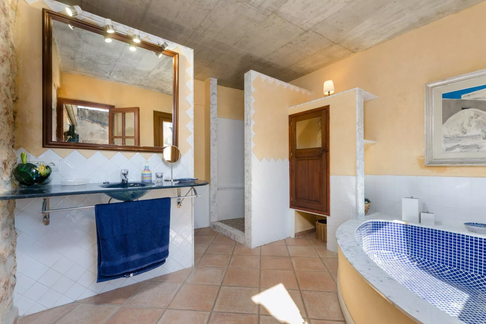 Can Mora-Exterior summer