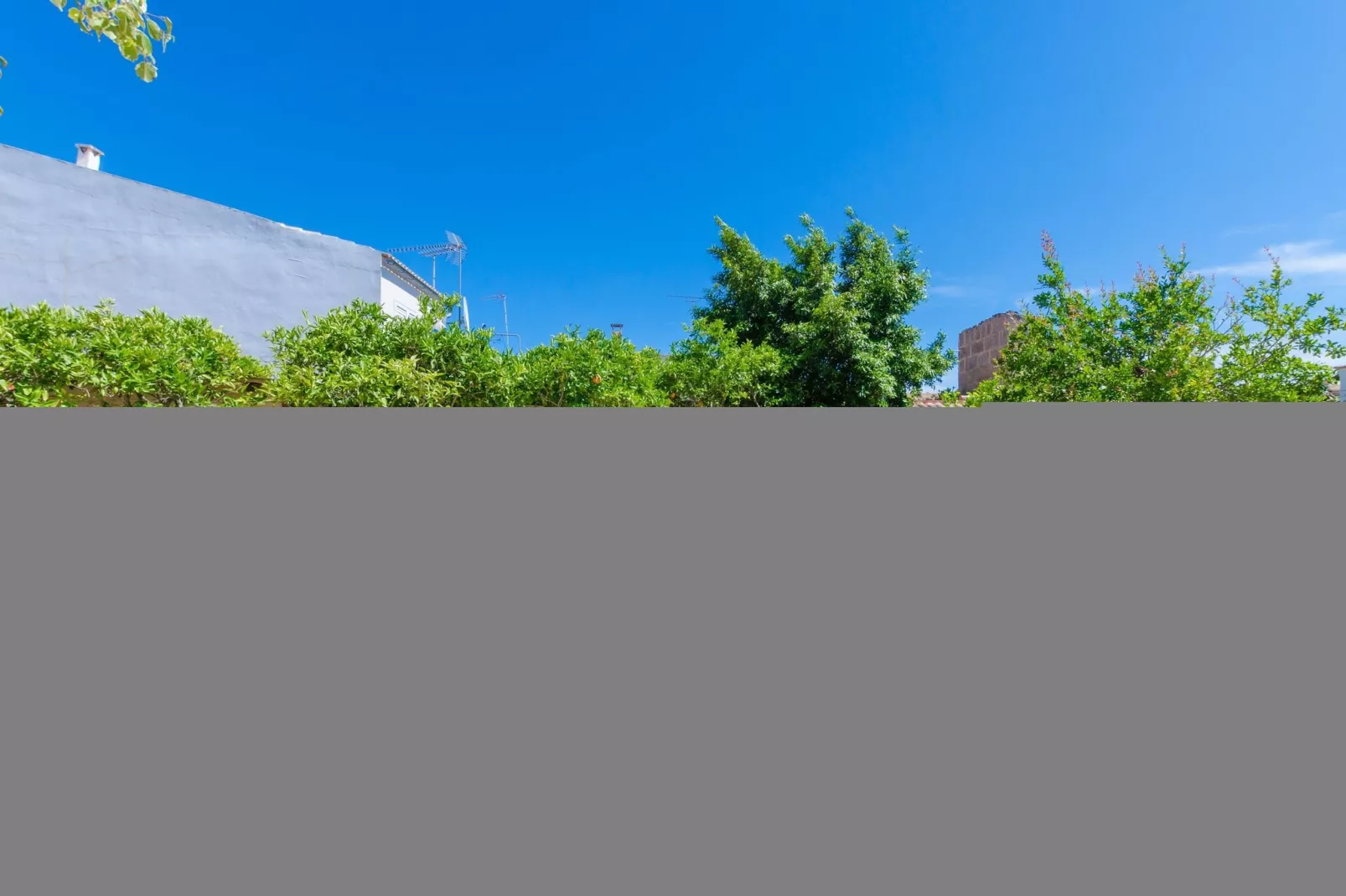 Can Mora-Exterior summer