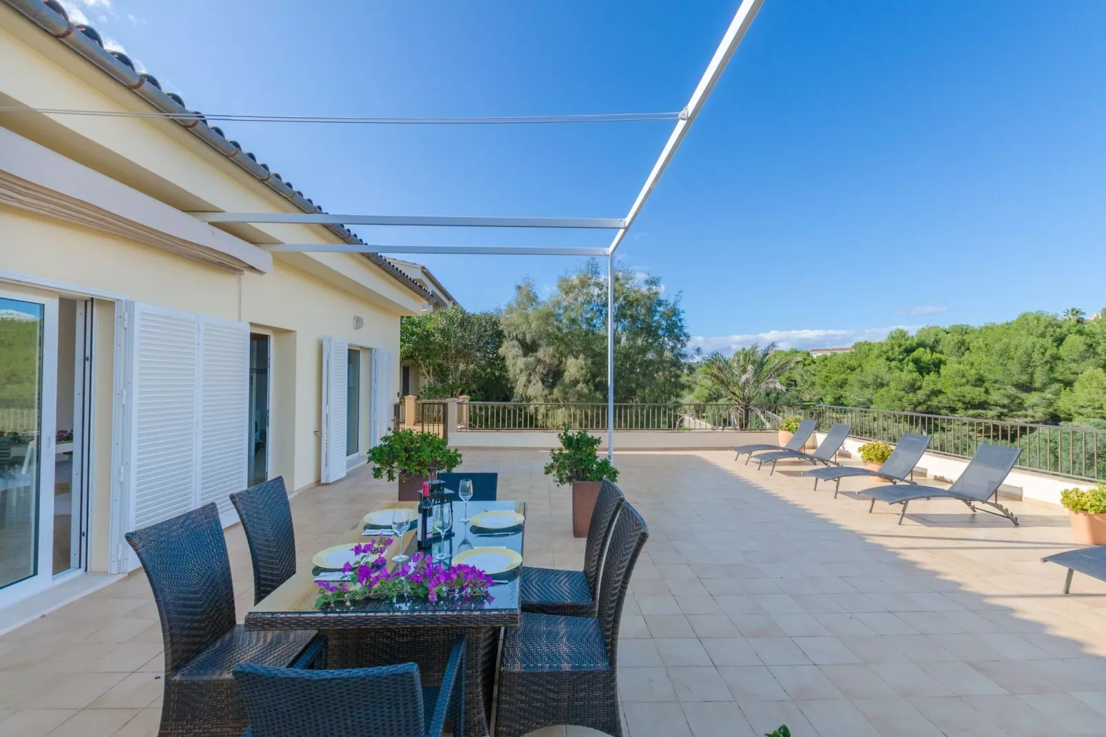 Bexan Cala Mandia-Exterior summer