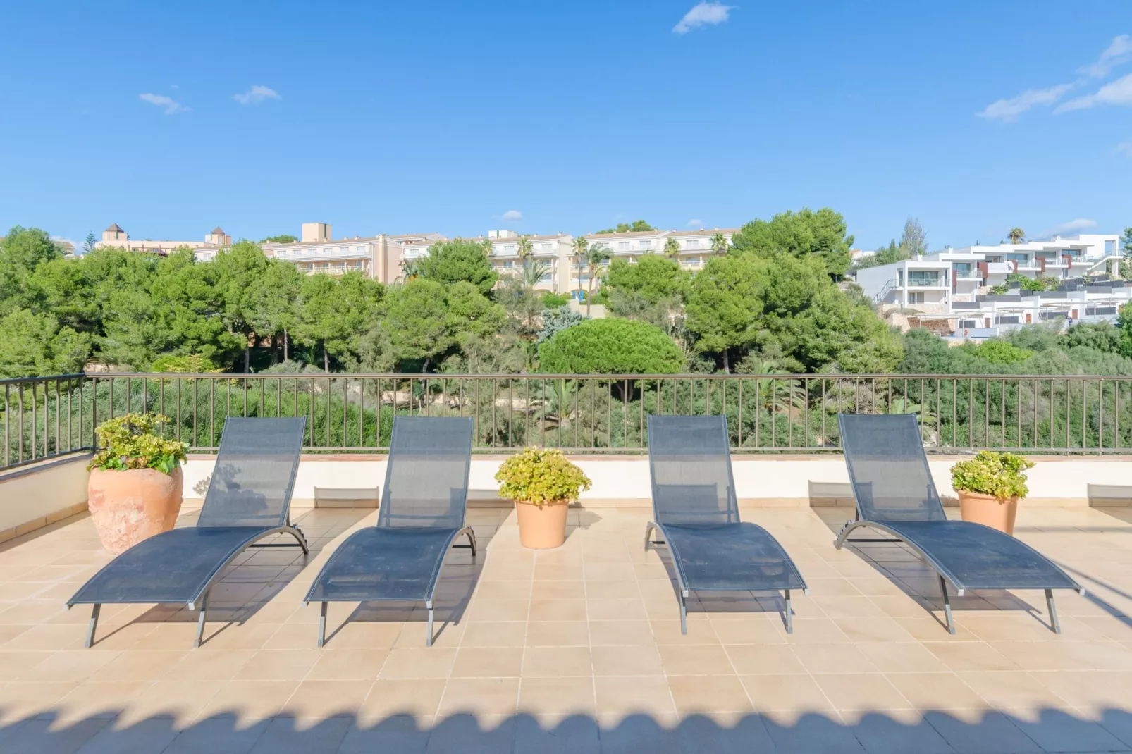 Bexan Cala Mandia-Exterior summer