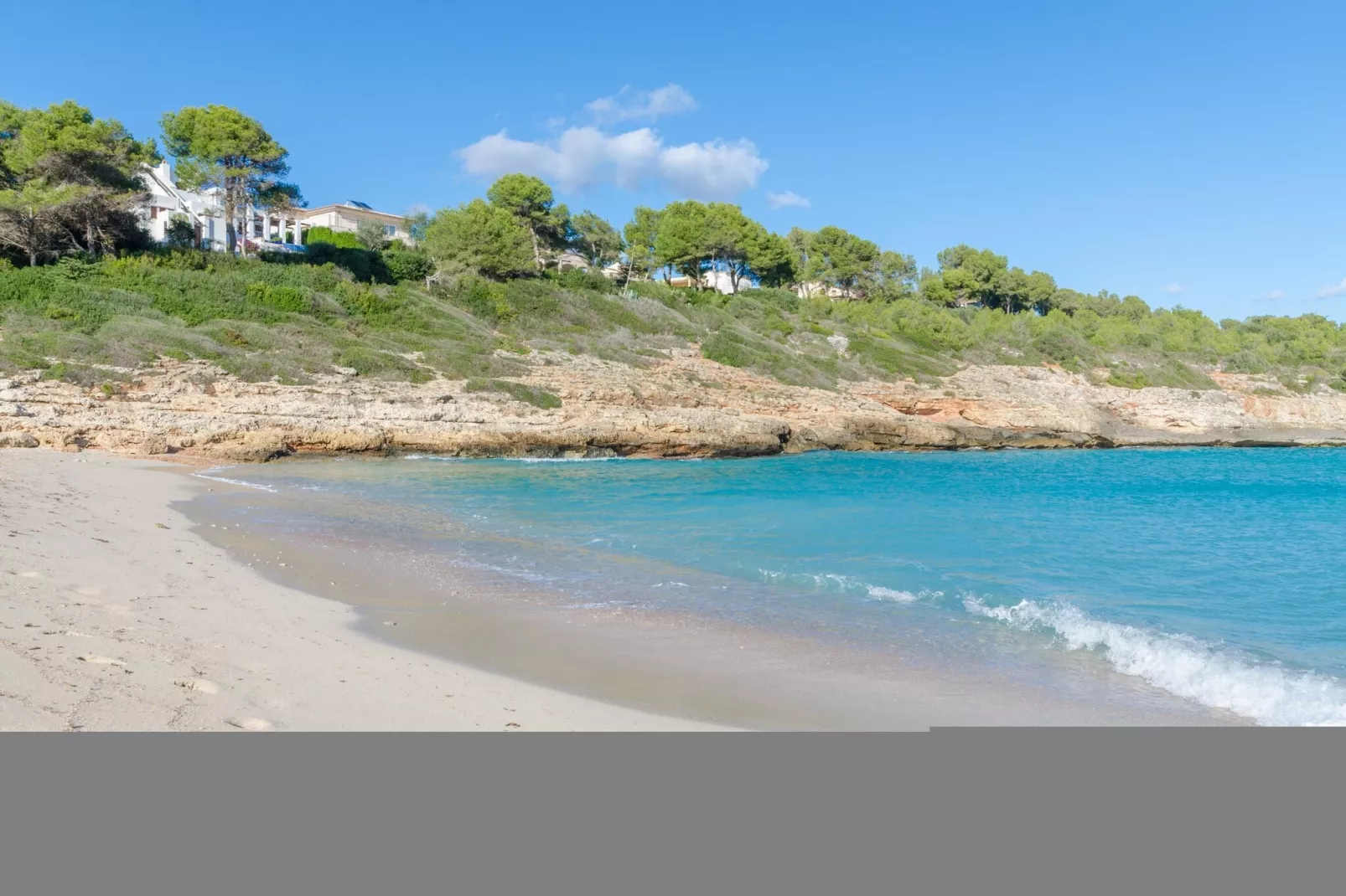 Bexan Cala Mandia-Exterior summer