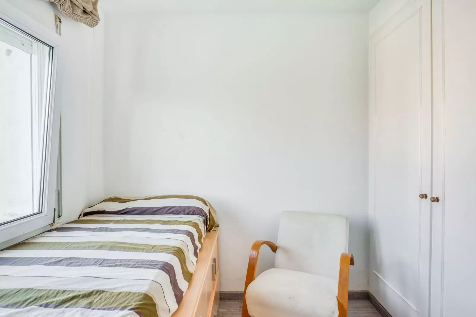S´Agaró Beach Apartment-Bedroom