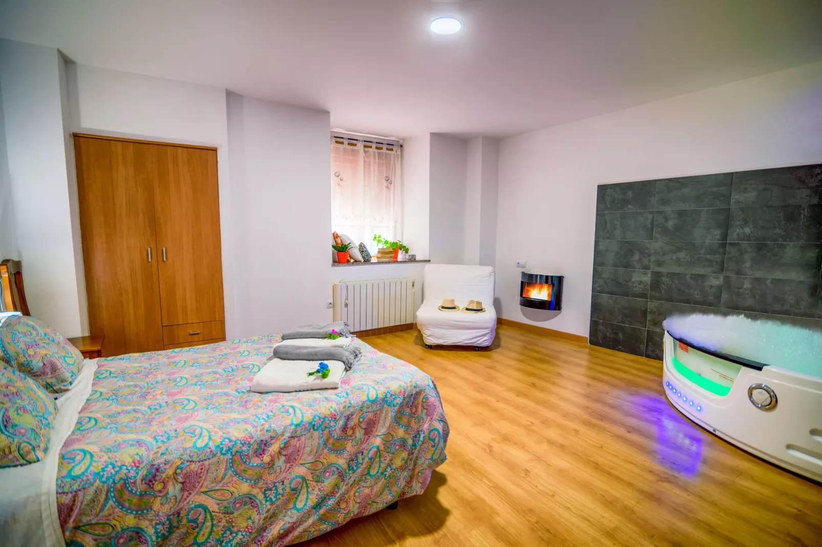 Casa Rural Leon III-Bedroom