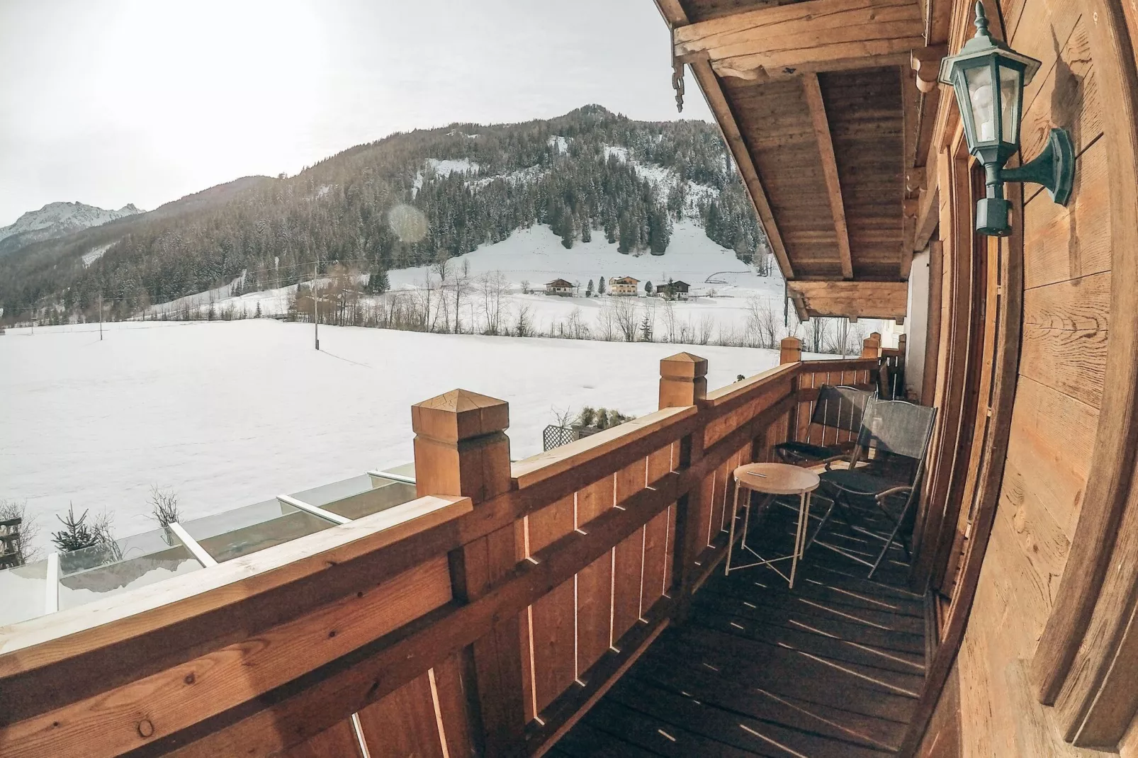 Ferienwohnung mit perfekter Lage-Balcon-terrasse