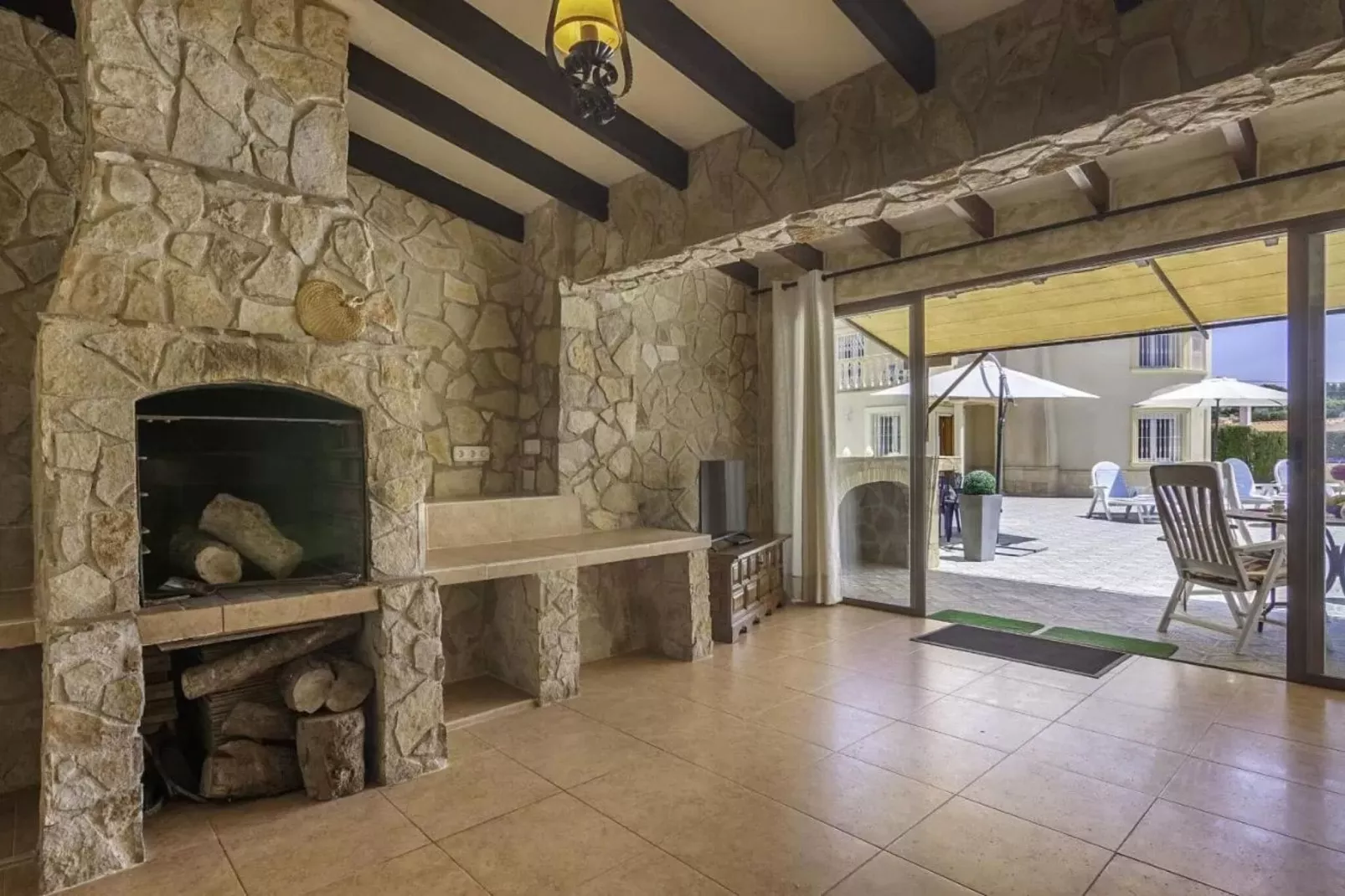 Villa Clara-Facilities