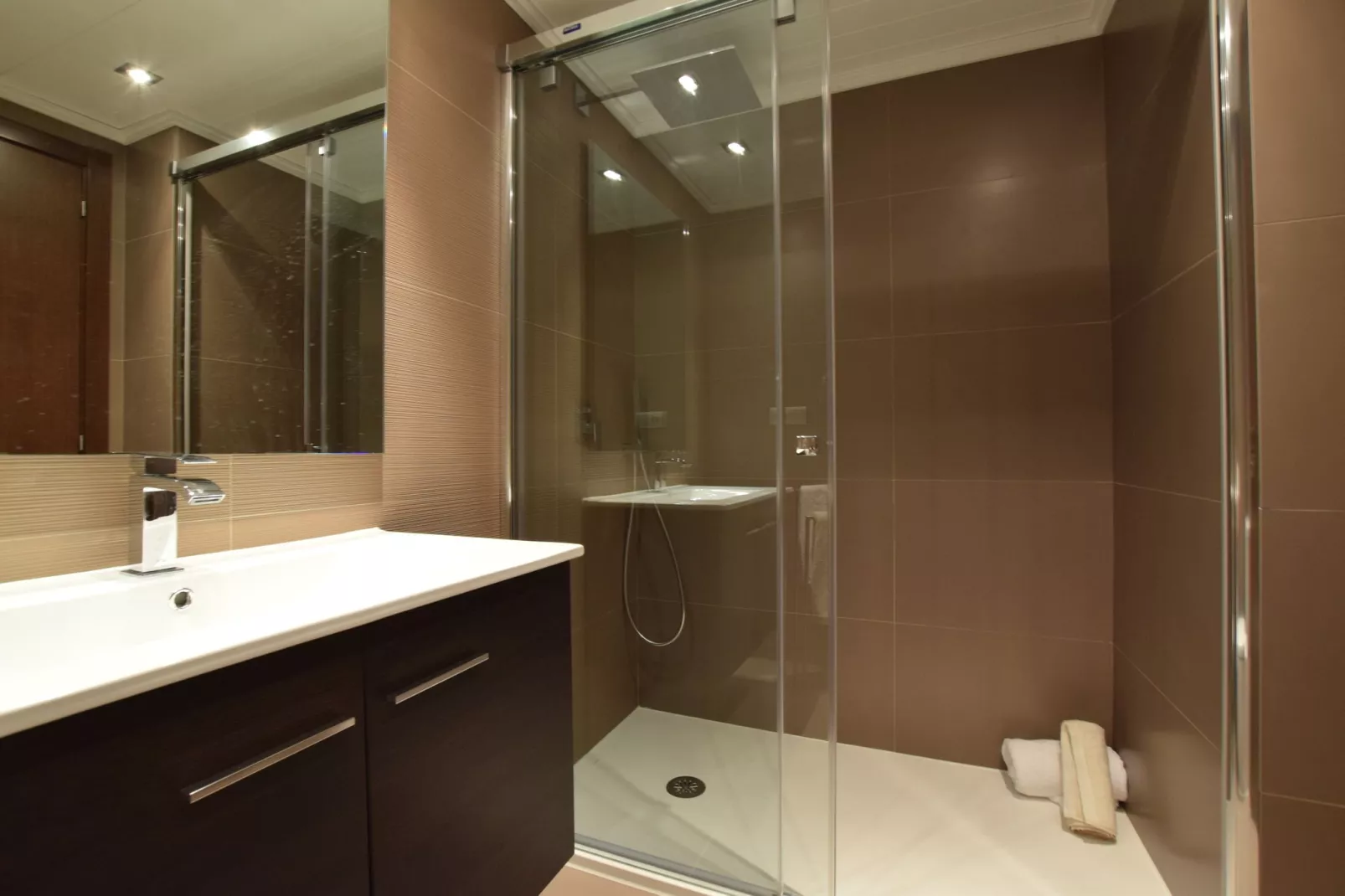 Miraval-Bathroom