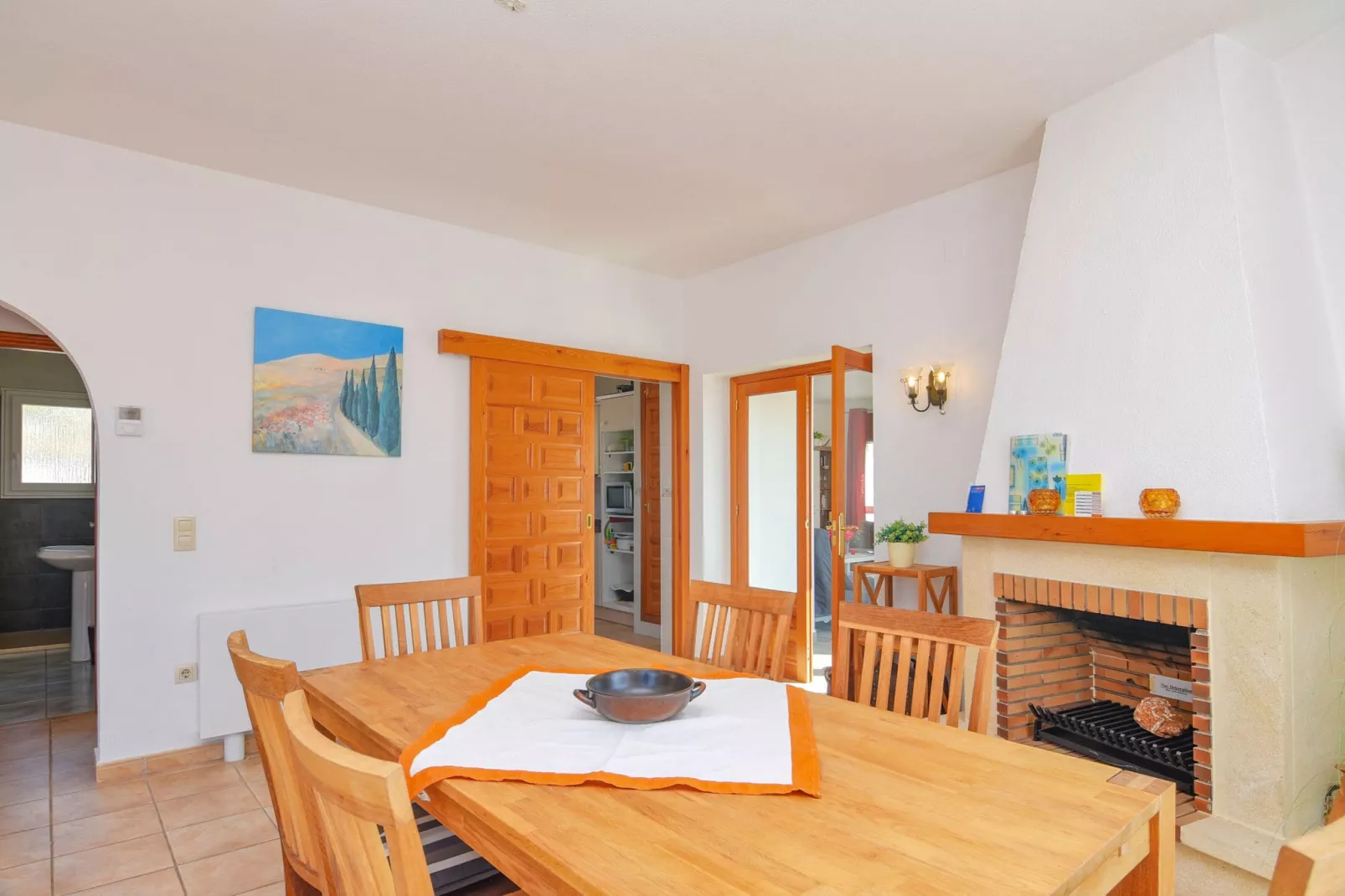 Renata-Dining room