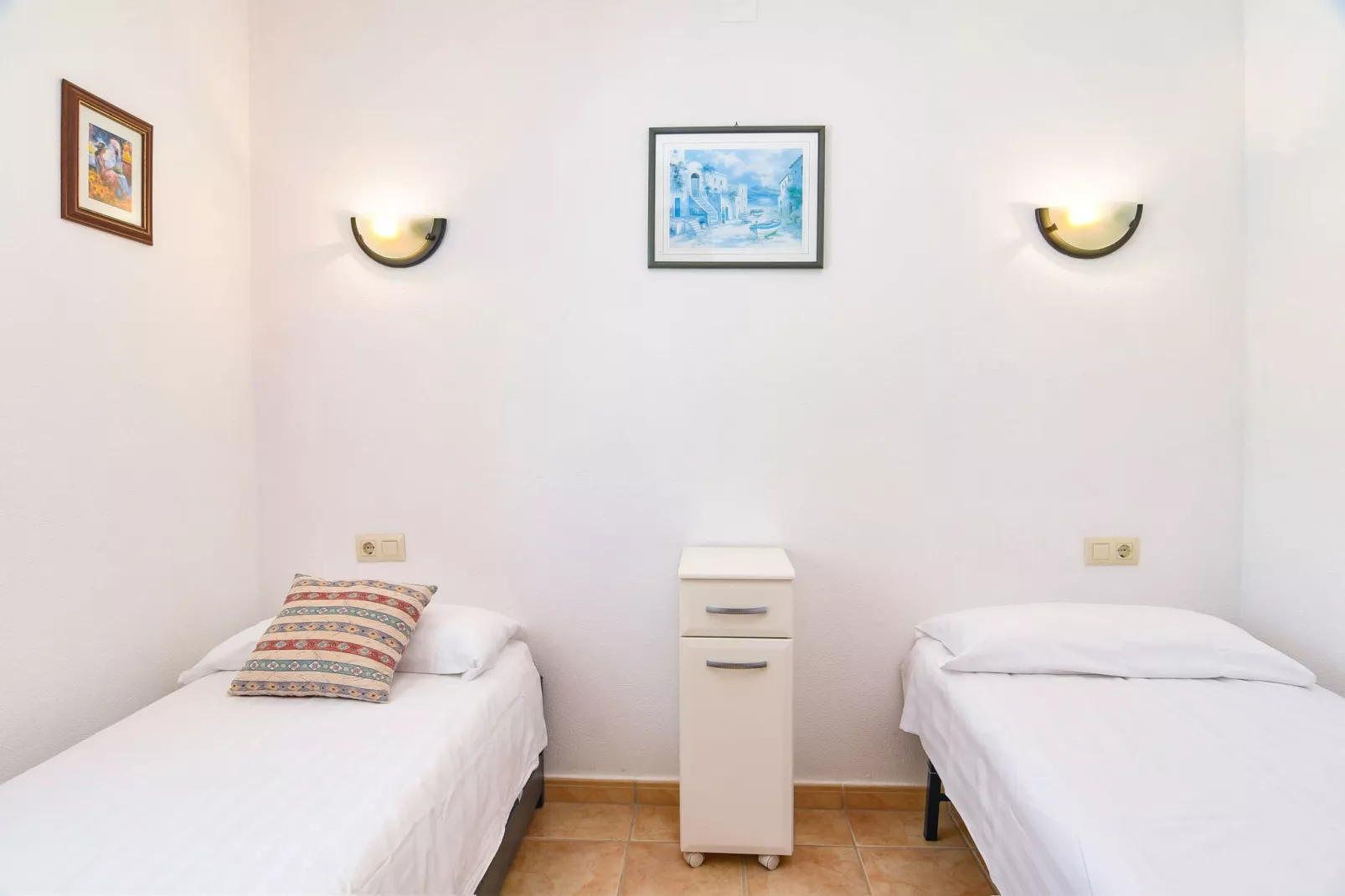 Renata-Bedroom