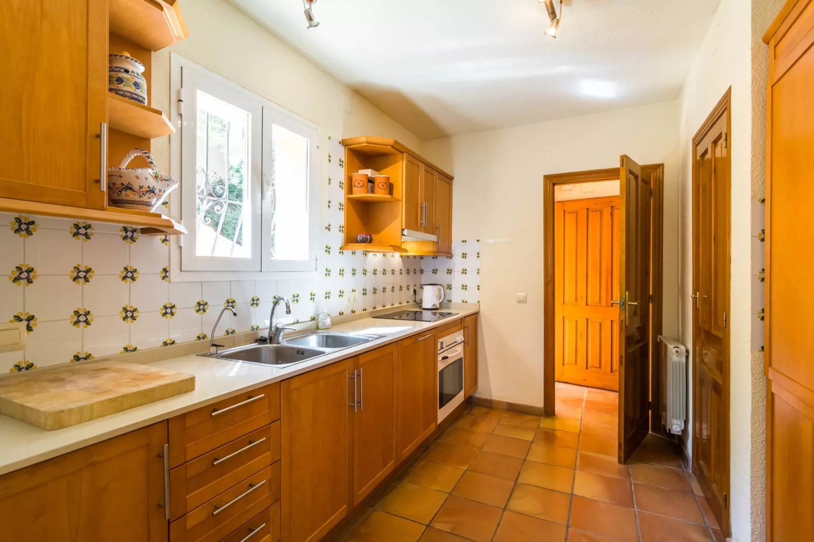 Casa Camelias-Kitchen